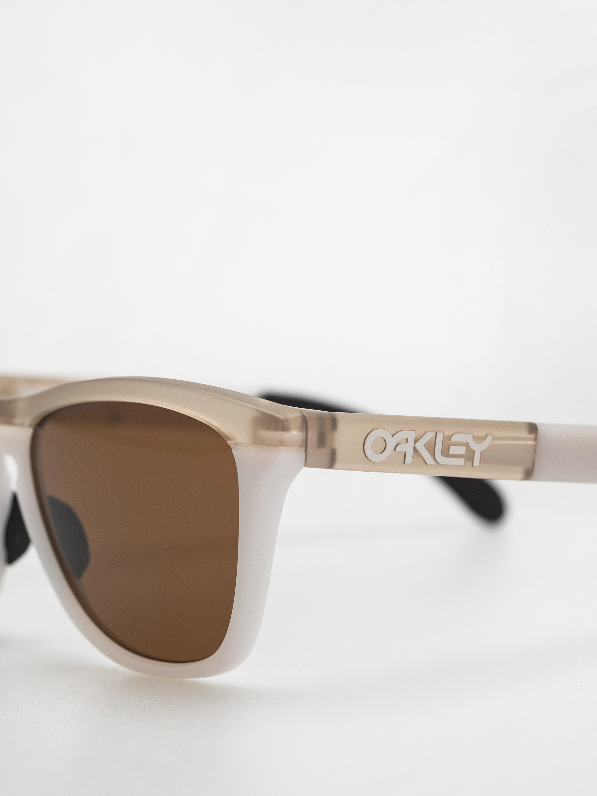 Napszemüvegek Oakley Frogskins Range (matte vapor/prizm brown gradient)