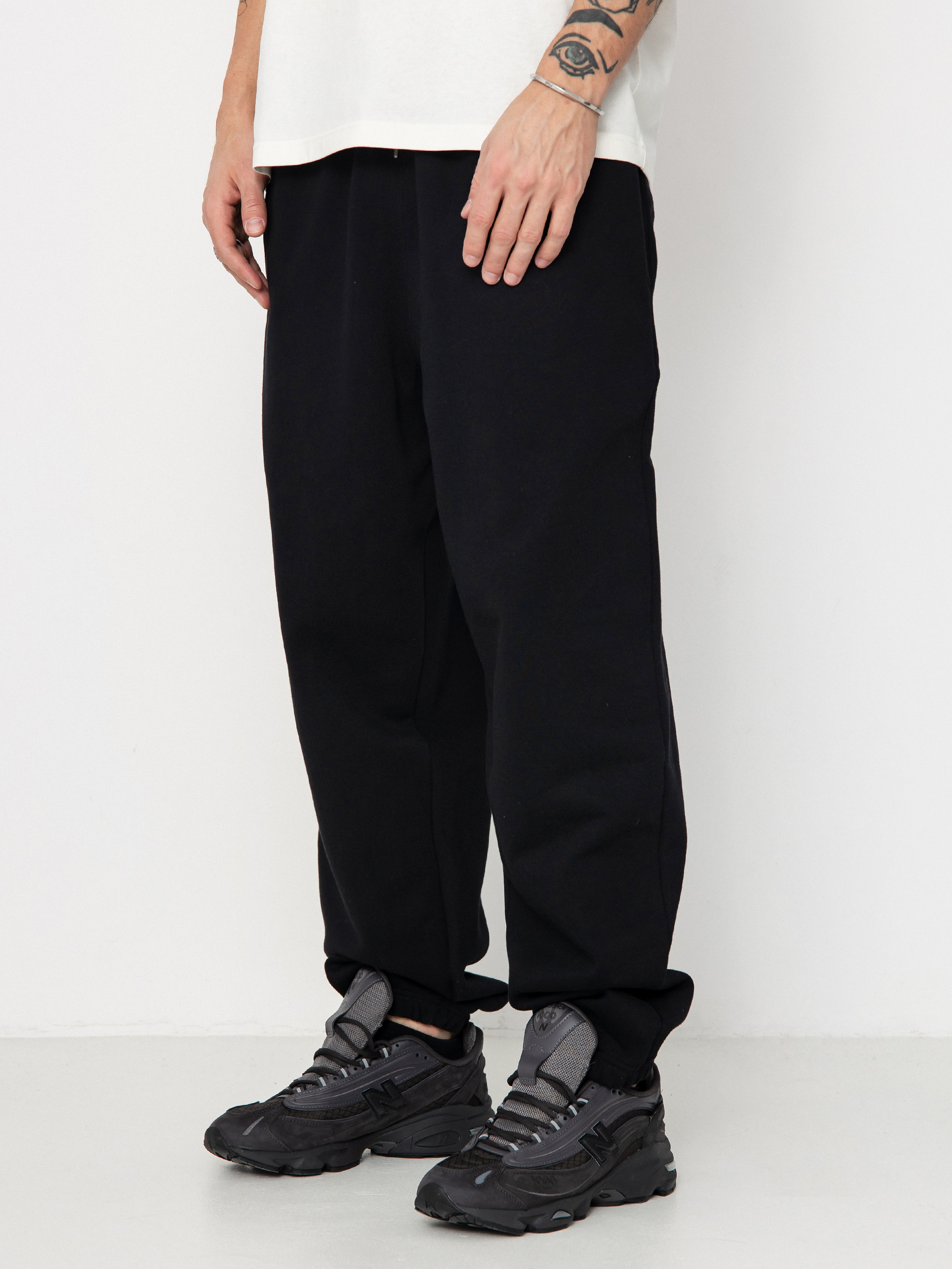 Wasted Paris Kingdom Curve Destroy Jogging Kisnadrág (black)