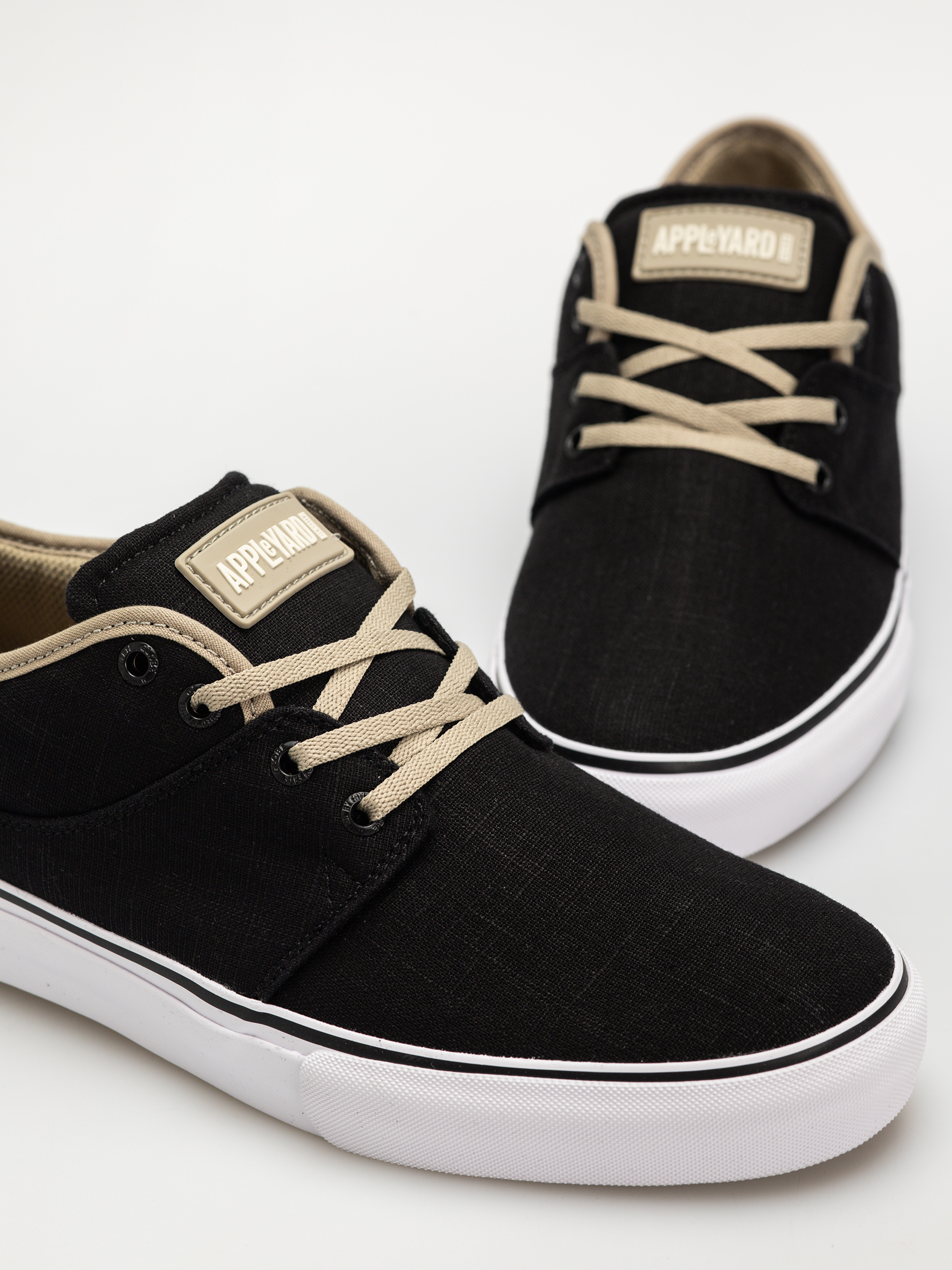 Cipők Globe Mahalo (black/stone)