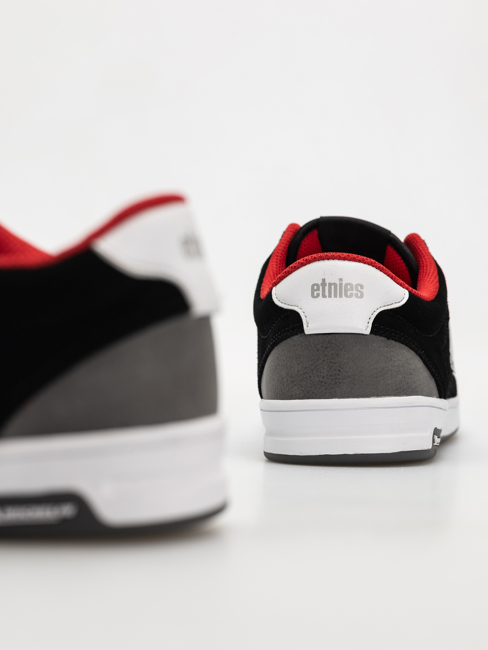 Cipők Etnies Serin Michelin (black/grey/white)