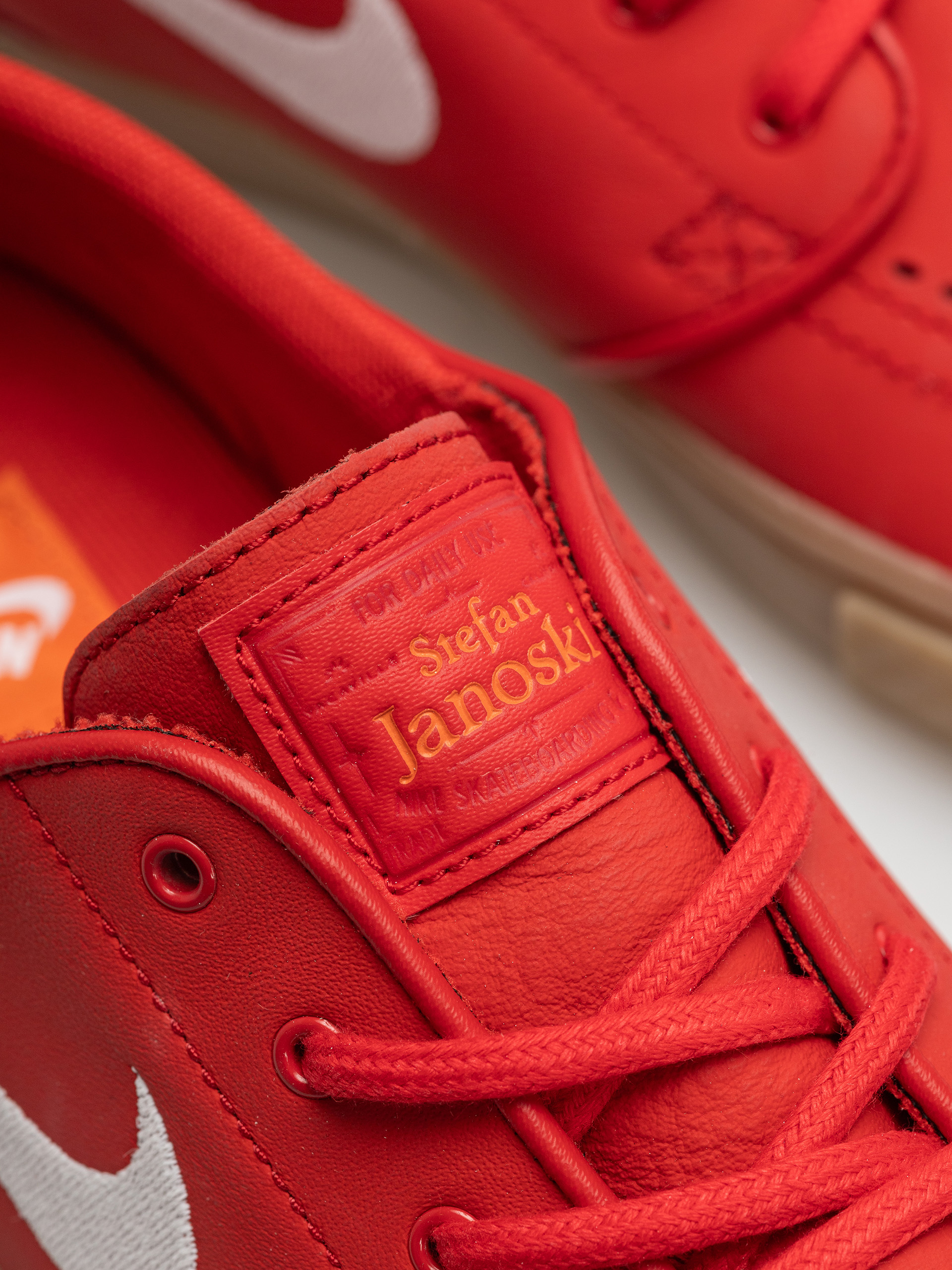 Nike SB Zoom Janoski Og+ Cipők (university red/white university red)