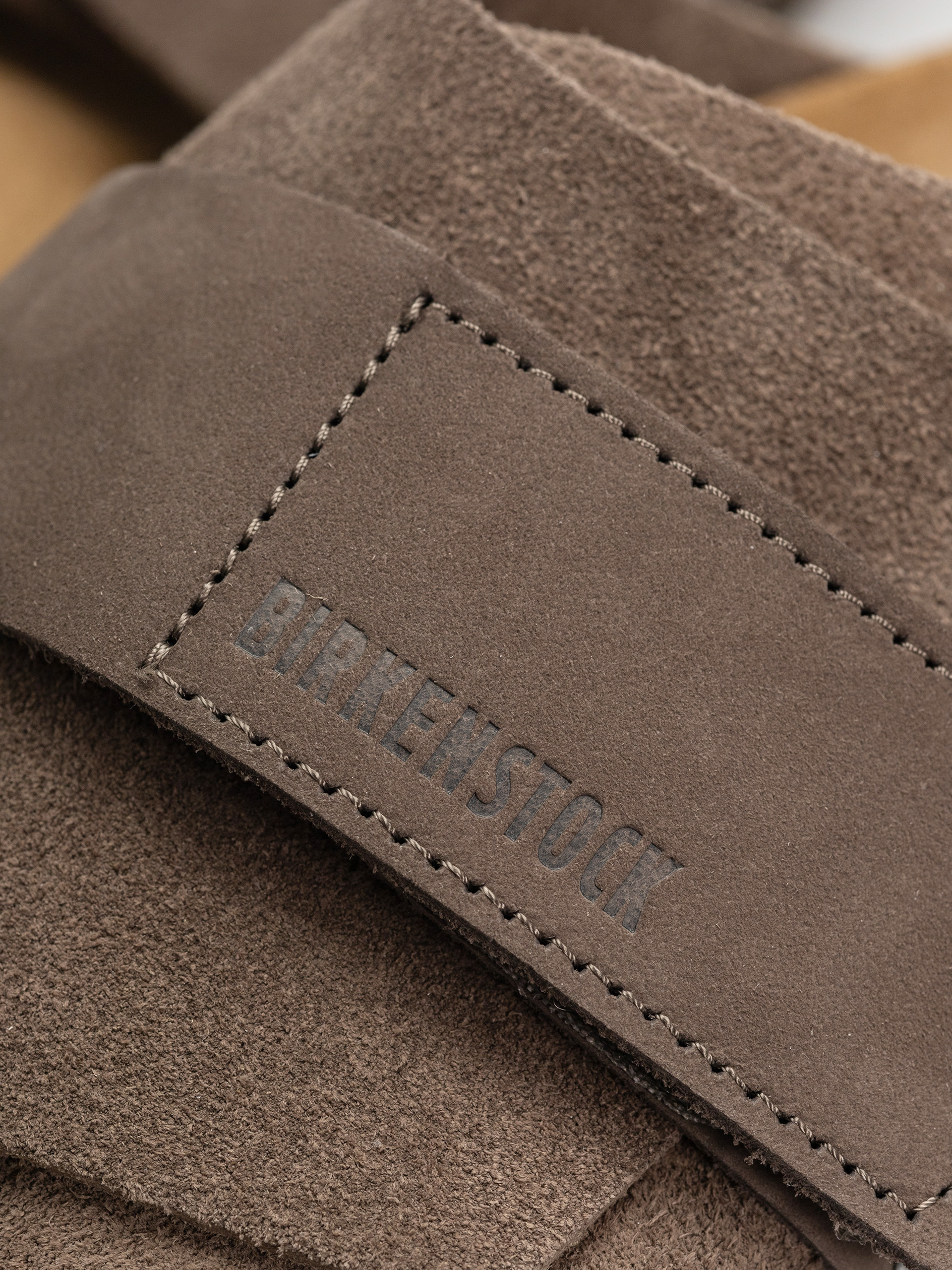 Birkenstock Kyoto Nubuck Suede Leather Regular Flip-flop papucsok (concrete gray)