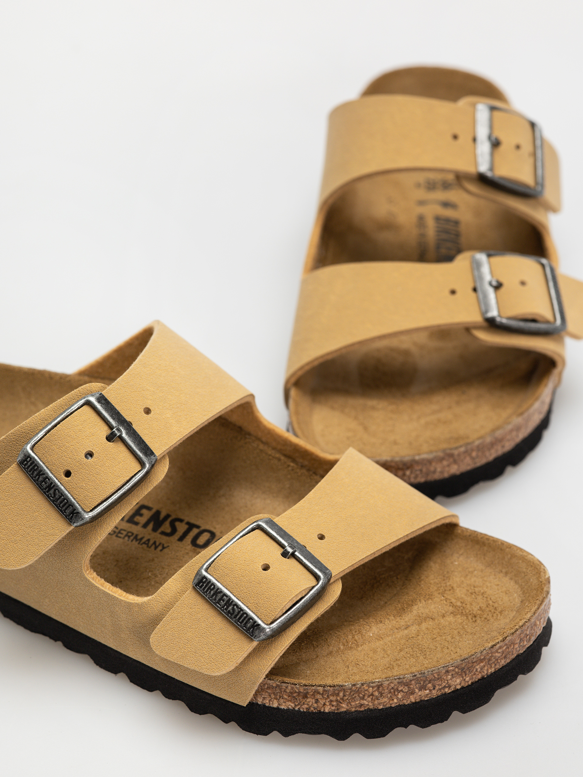 Birkenstock Arizona Birkibuc Narrow Wmn Flip-flop papucsok (latte cream)