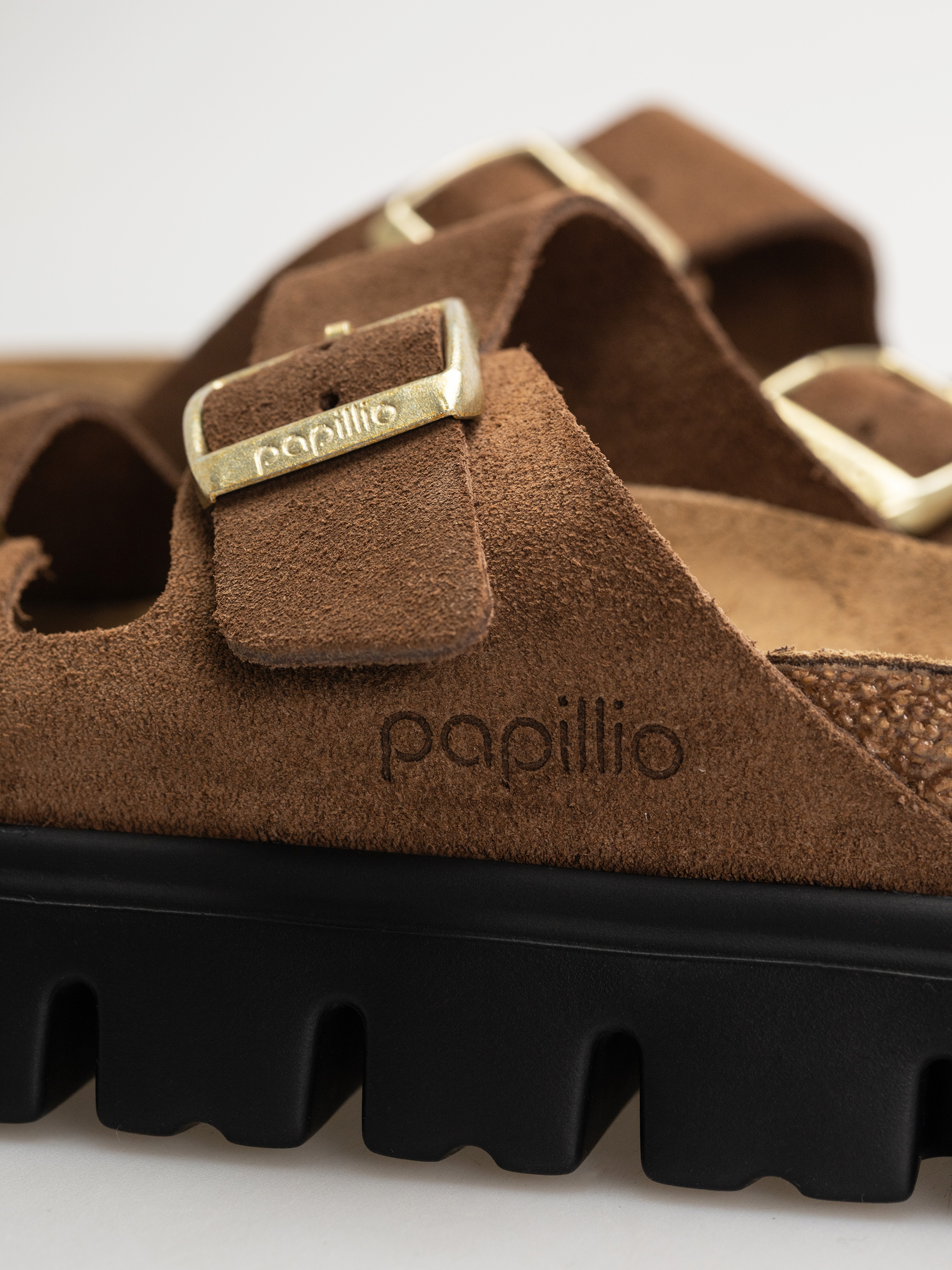 Flip-flop papucsok Birkenstock Arizona Chunky Suede Narrow Wmn (dark tea/black)