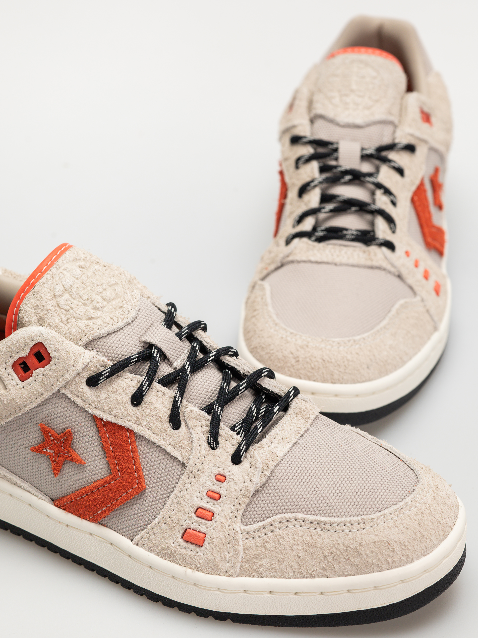 Converse As 1 Pro Ox Cipők (papyrus/black/vermillion red)