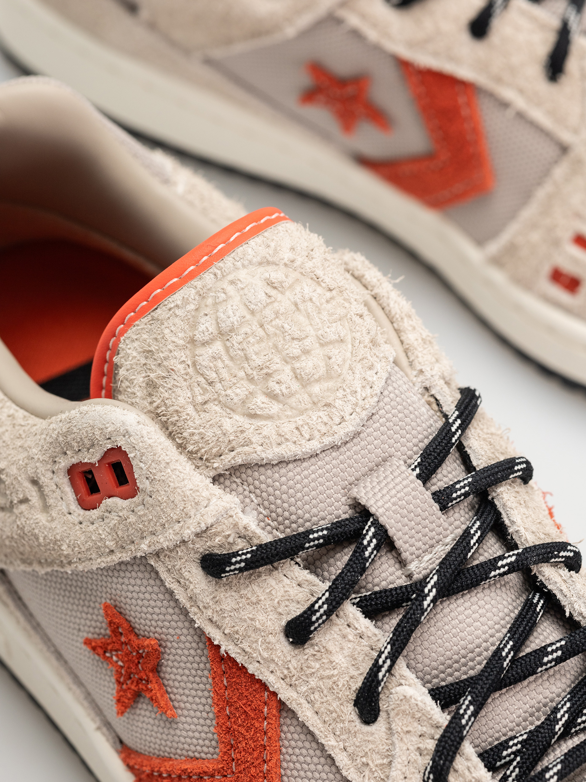 Converse As 1 Pro Ox Cipők (papyrus/black/vermillion red)