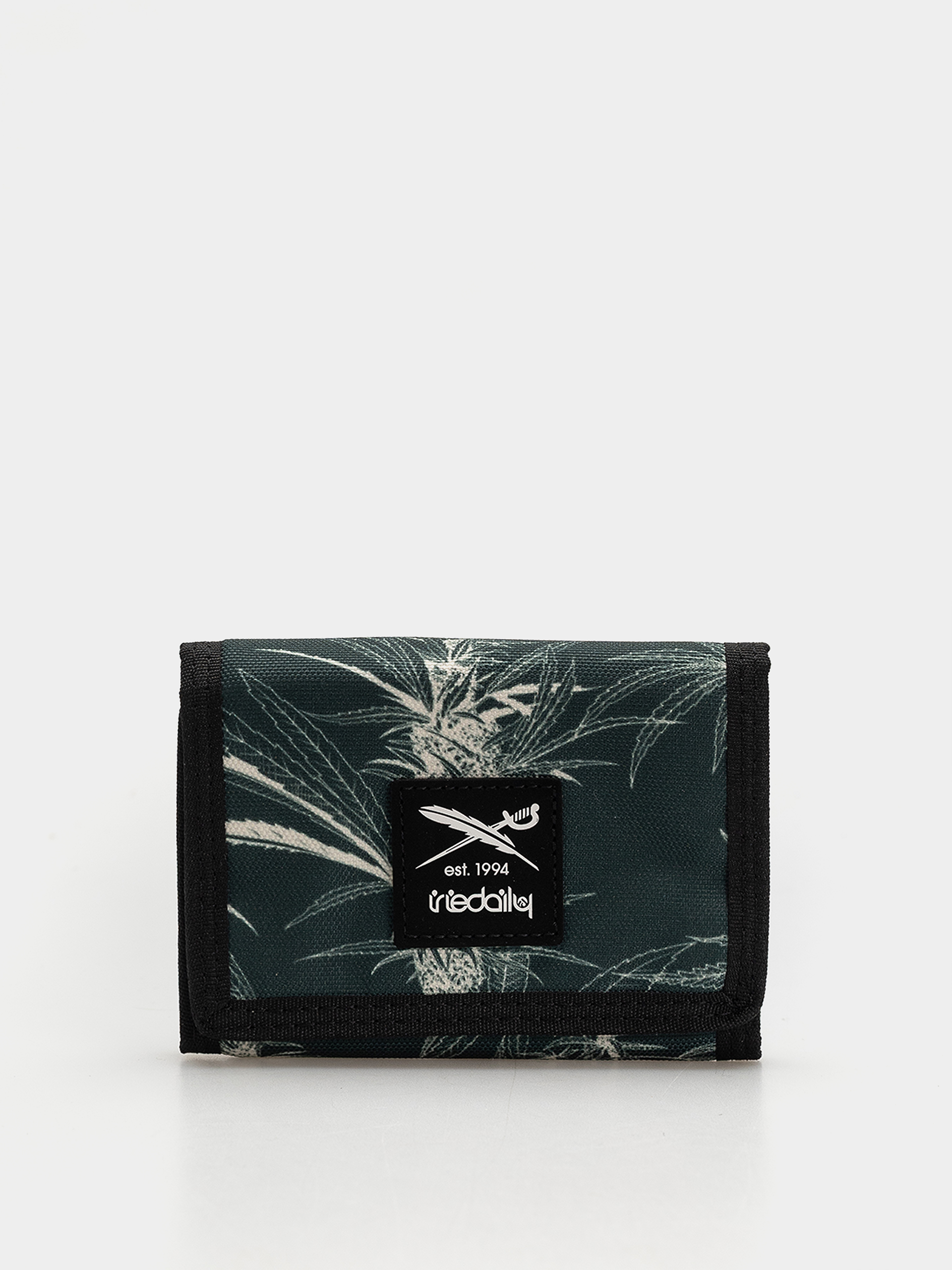 Pu00e9nztu00e1rca Iriedaily Resort (nightforest)