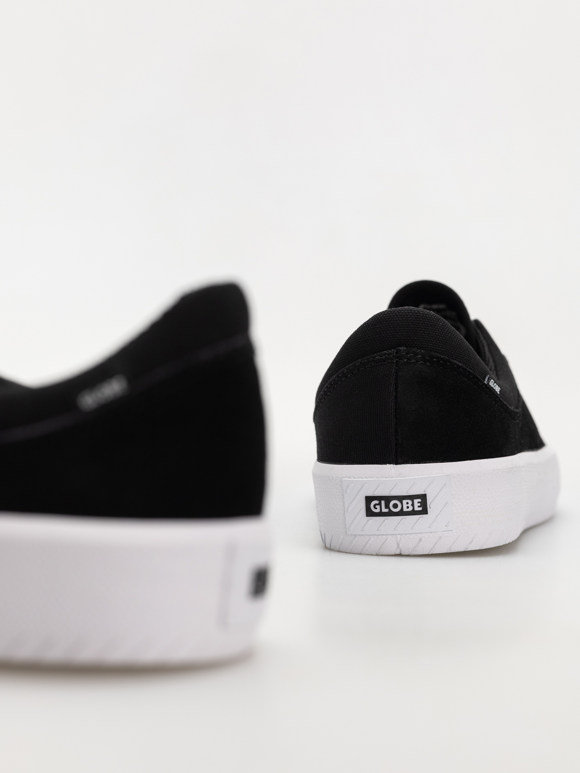 Cipők Globe Melbek (black/white)