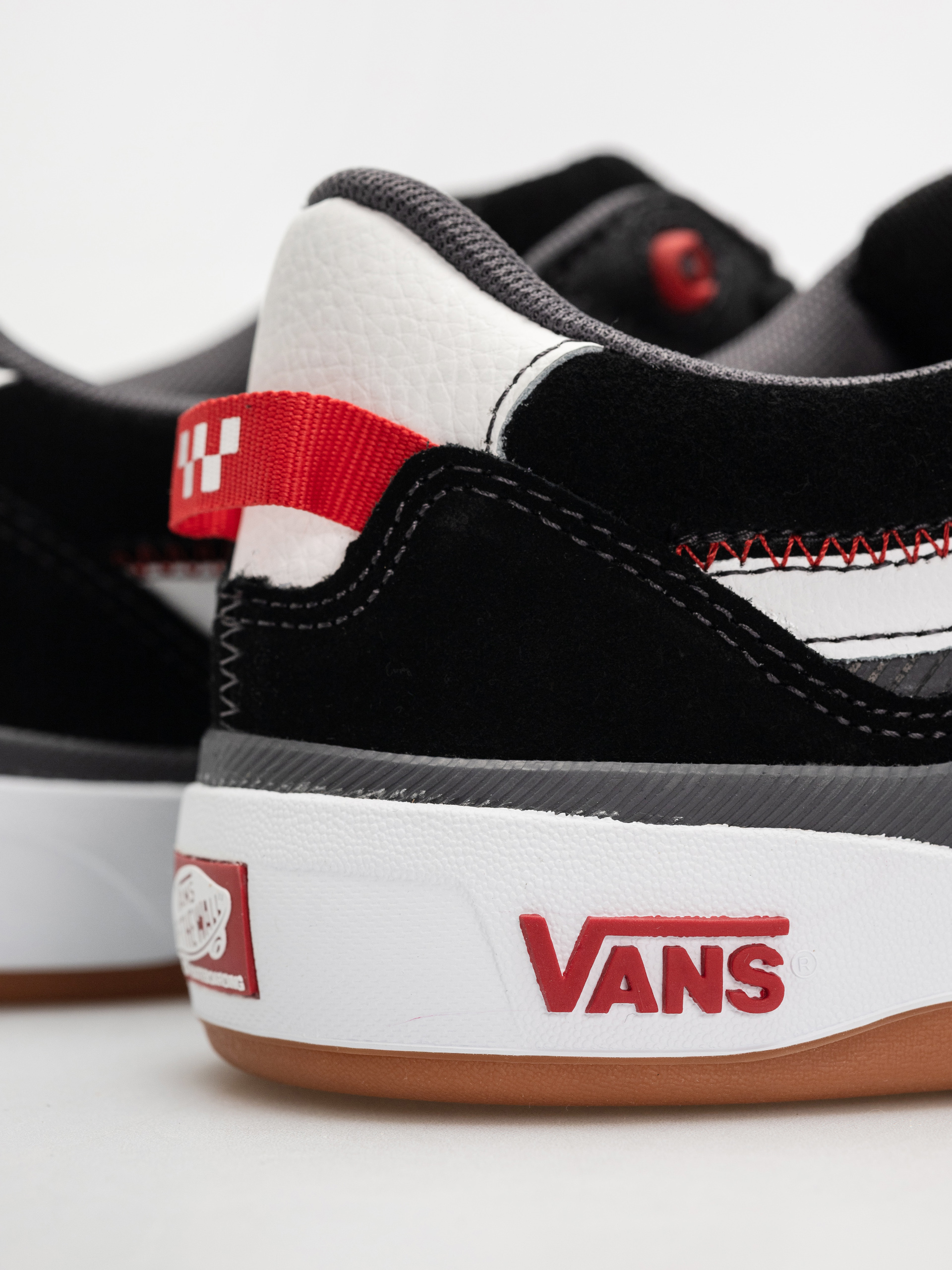 Cipők Vans Skate 2 Wayvee (black/white/red)