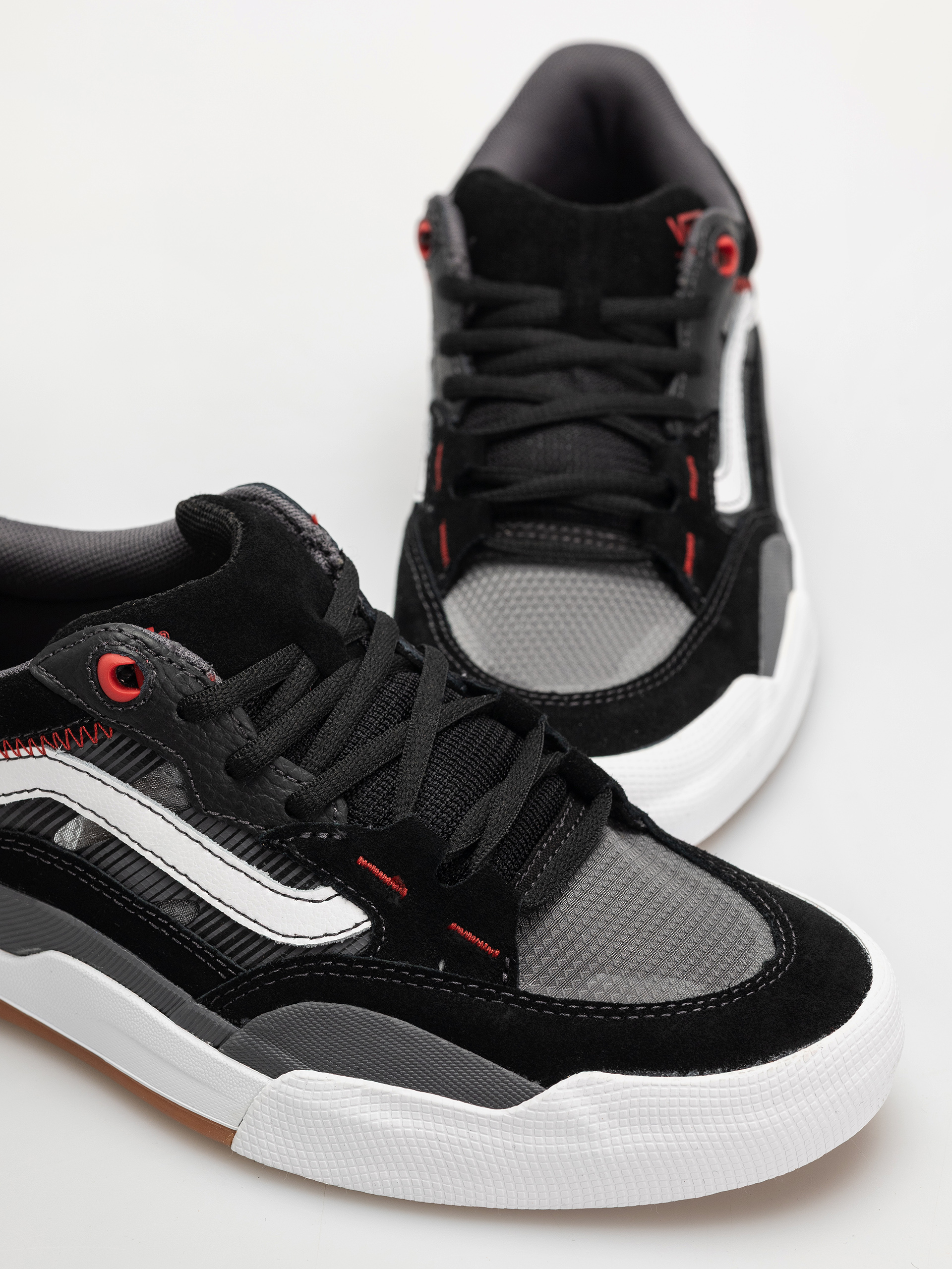 Cipők Vans Skate 2 Wayvee (black/white/red)