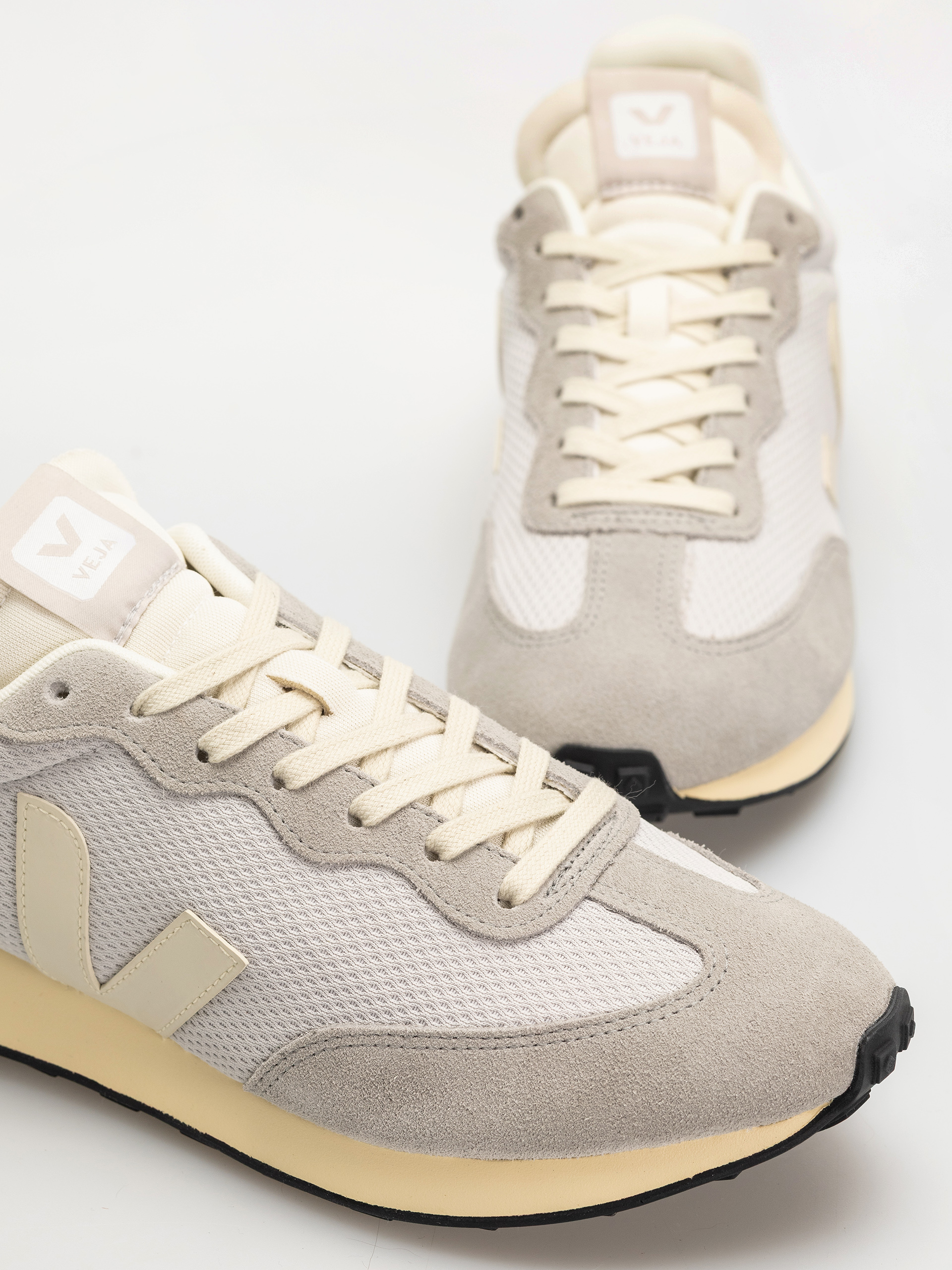 Cipők Veja Rio Branco Ii (light grey pierre marsala)