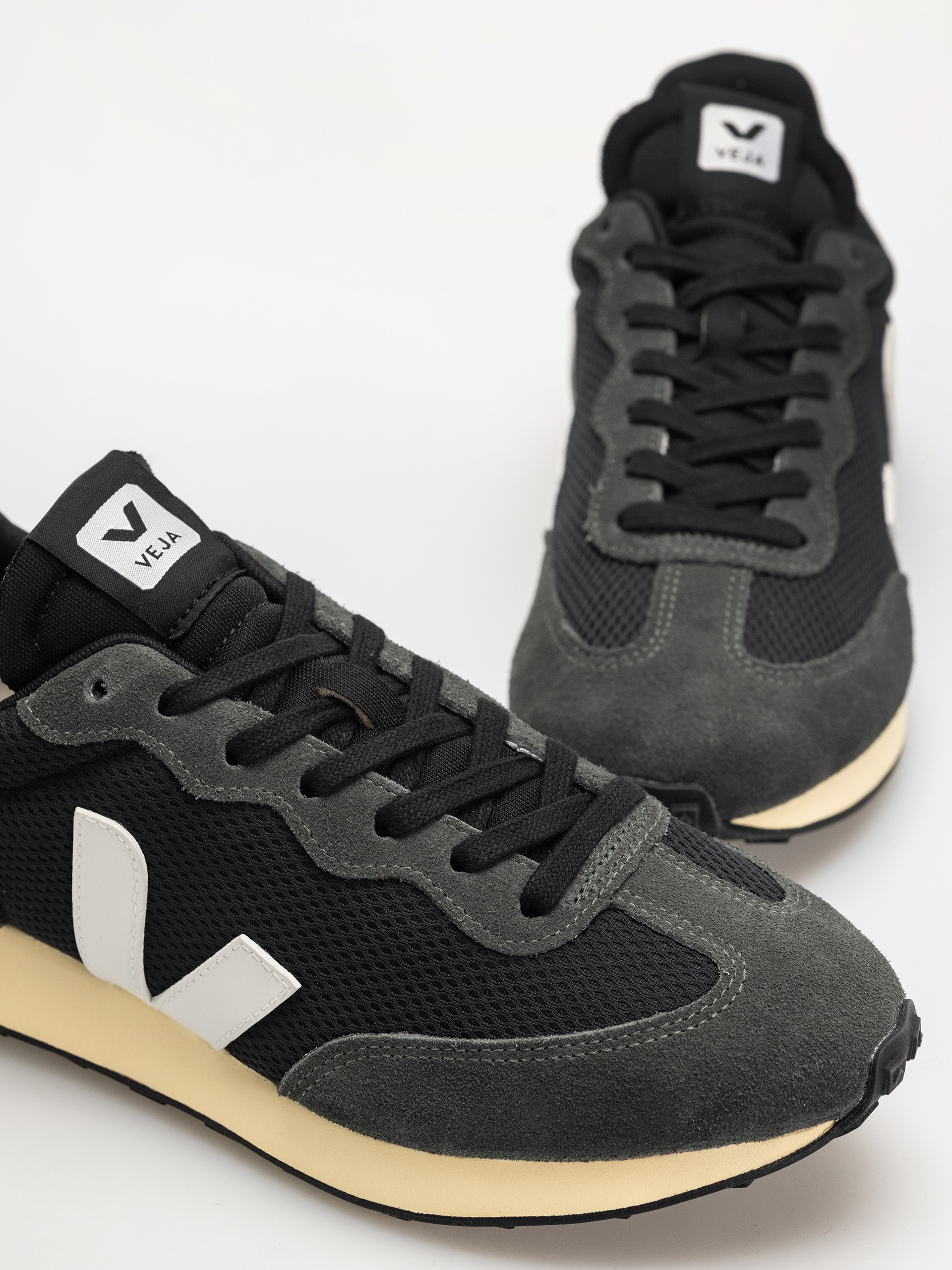 Cipők Veja Rio Branco Ii (black white)