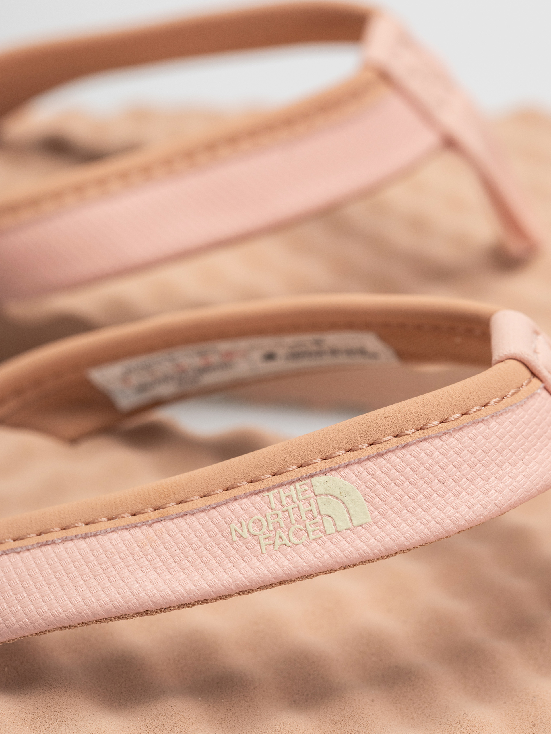 The North Face Base Camp Mini II Wmn Flip-flop papucsok (cafecreme/evening sand pink)