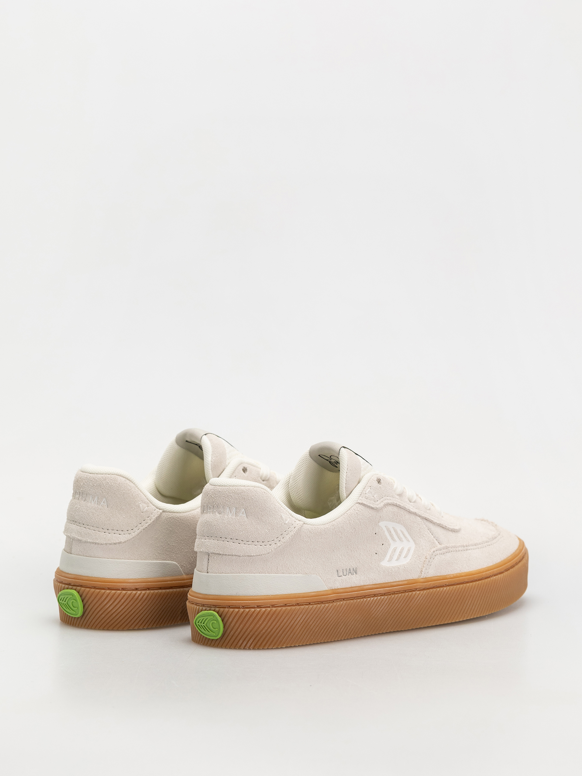Cariuma Luan Pro Cipők (gum smoke white suede off white logo)