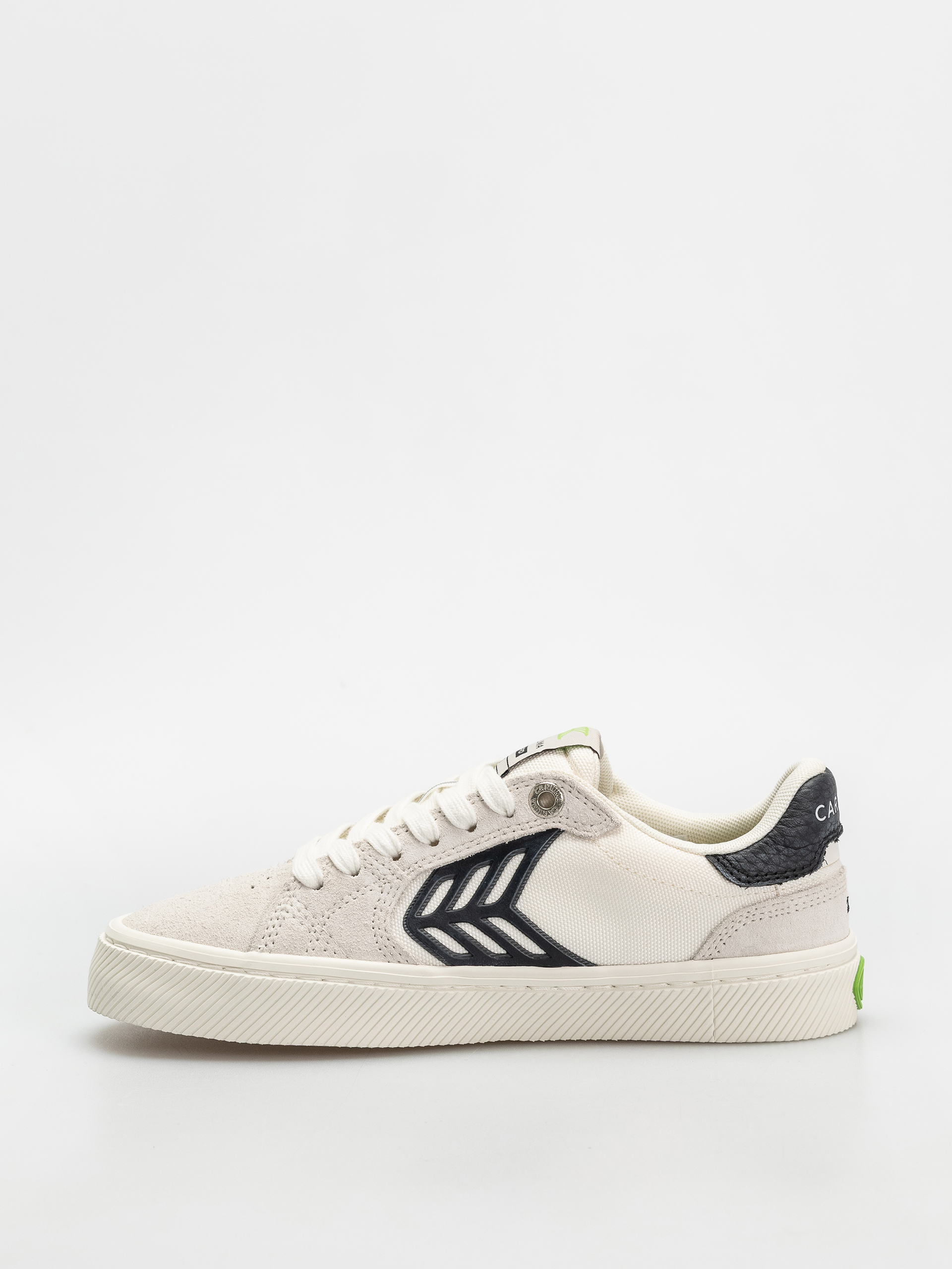 Cariuma Catiba Pro 2.0 Cipők Wmn (smoke white suede off white cordura black logo)