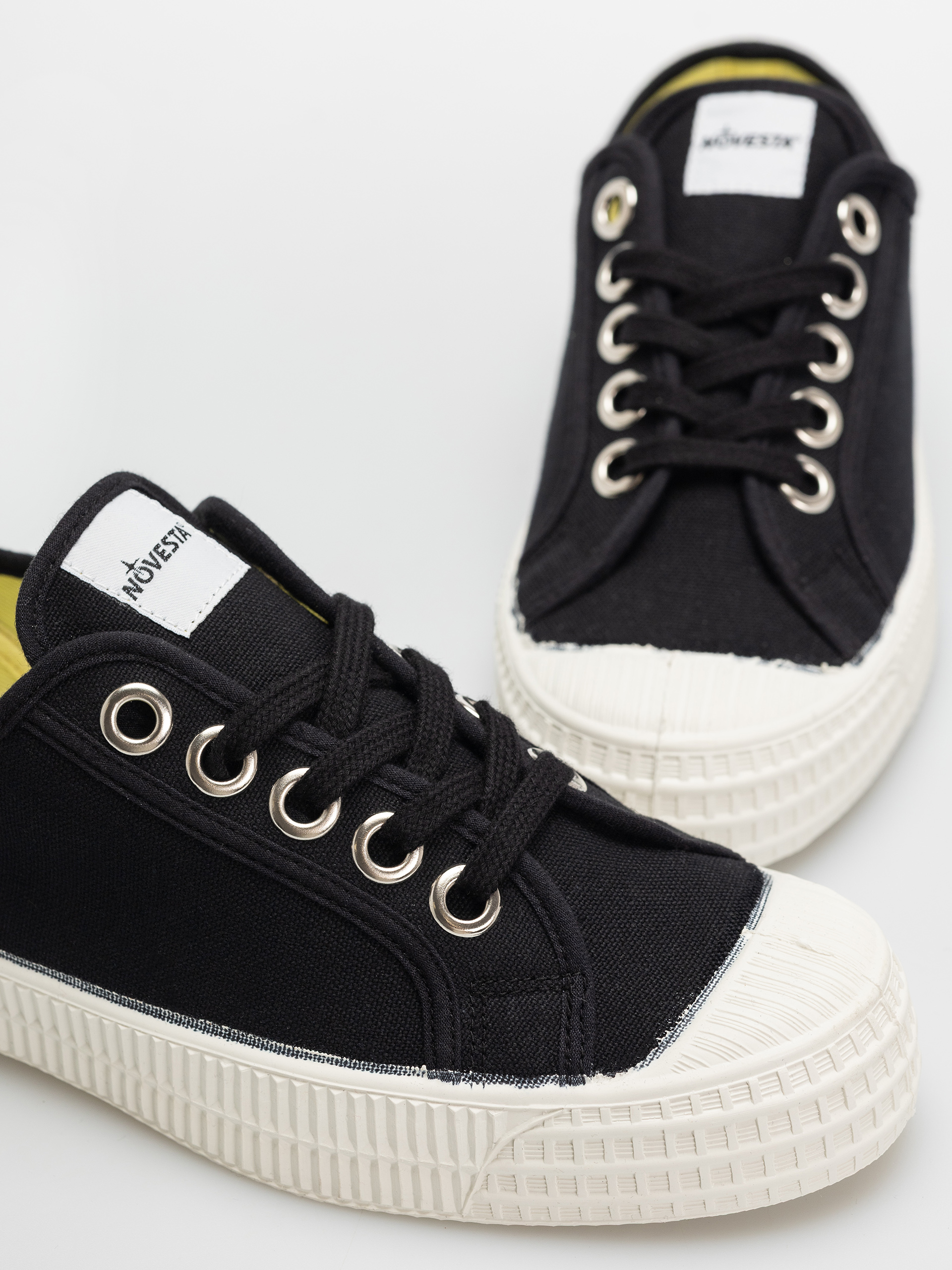 Novesta Star Master Tornacipők (60 black)