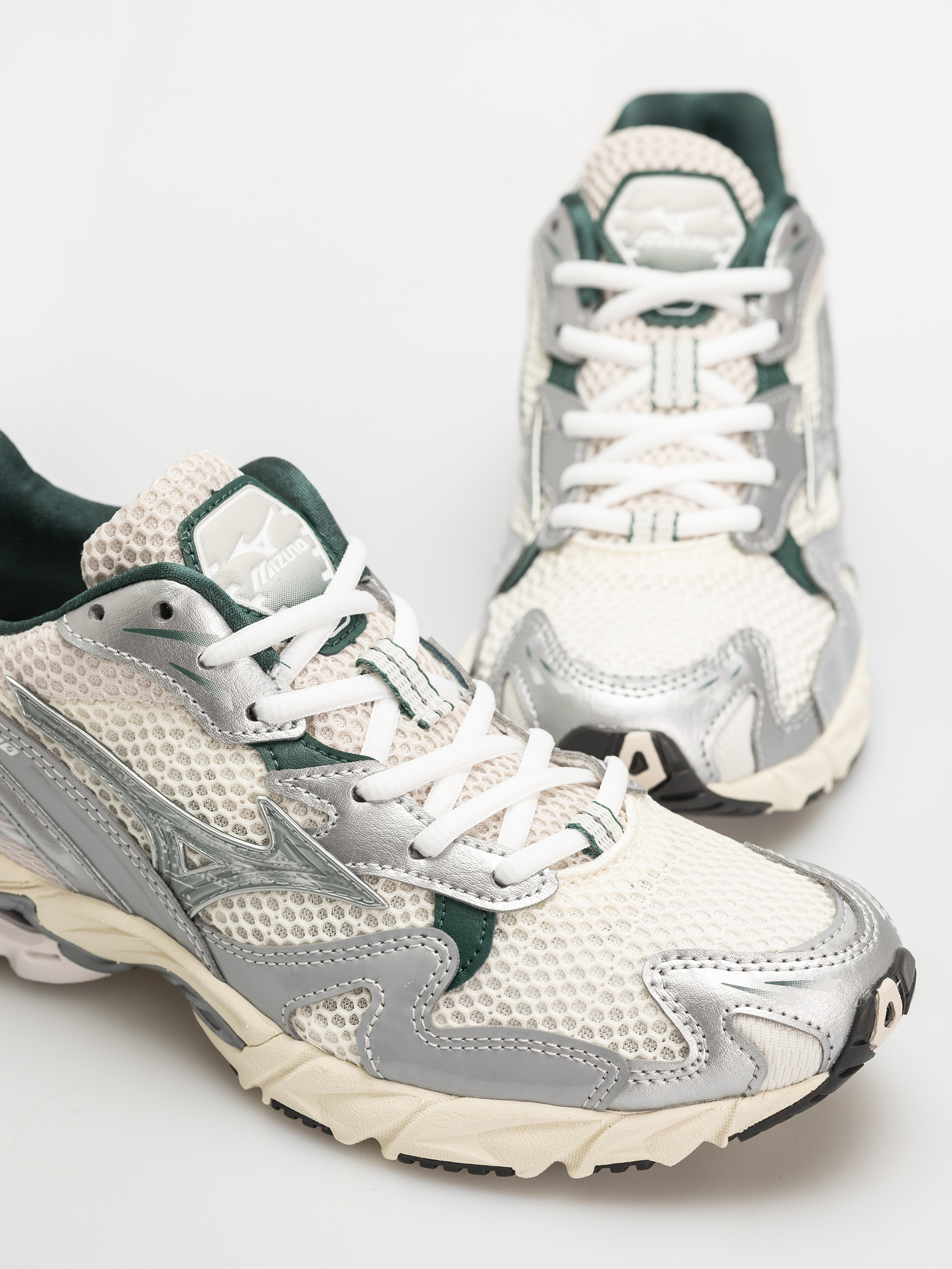 Mizuno Wave Rider 10 Cipők (snow white/slate/bistro green)