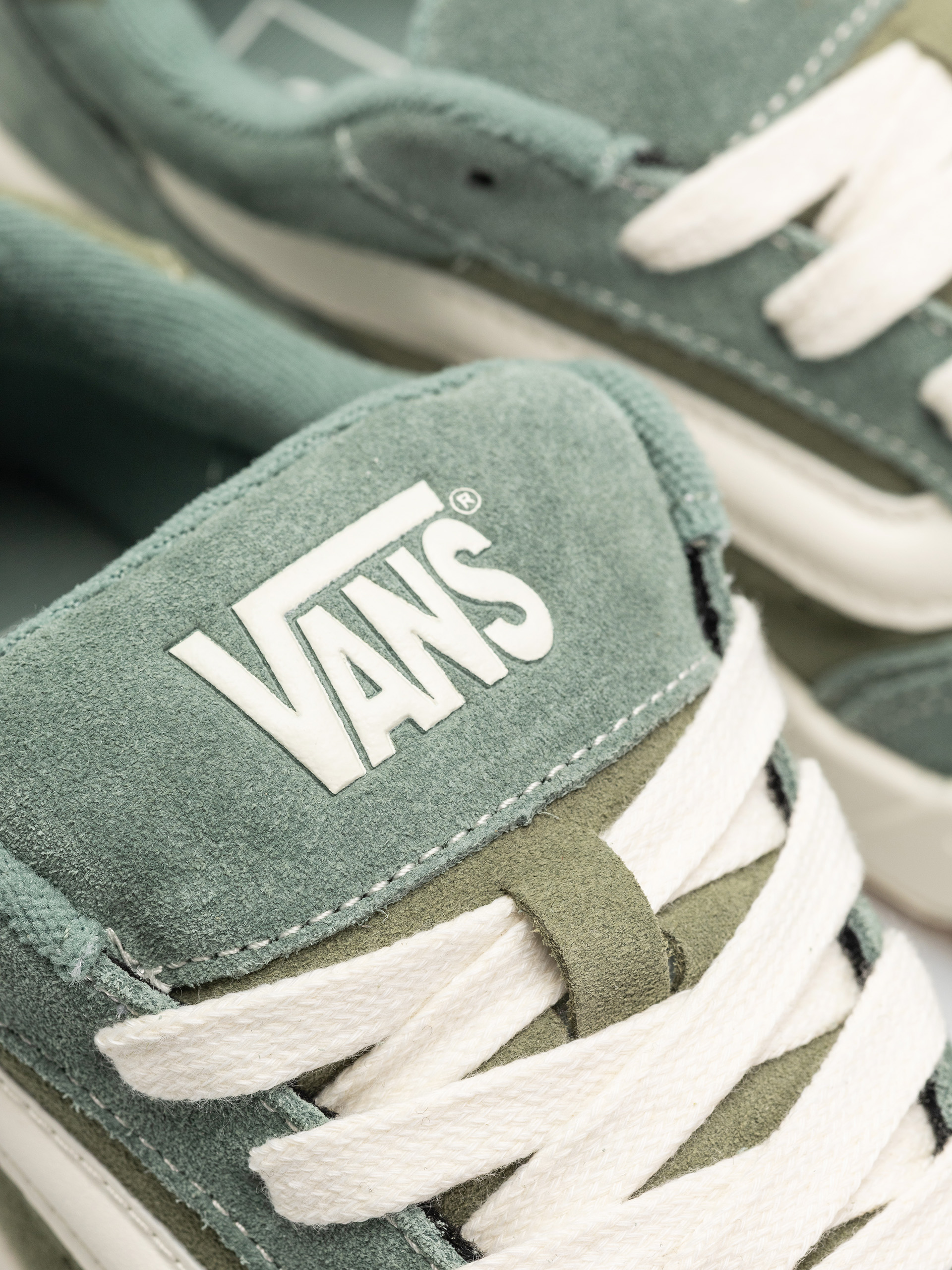 Vans Hylane Cipők (green tea)
