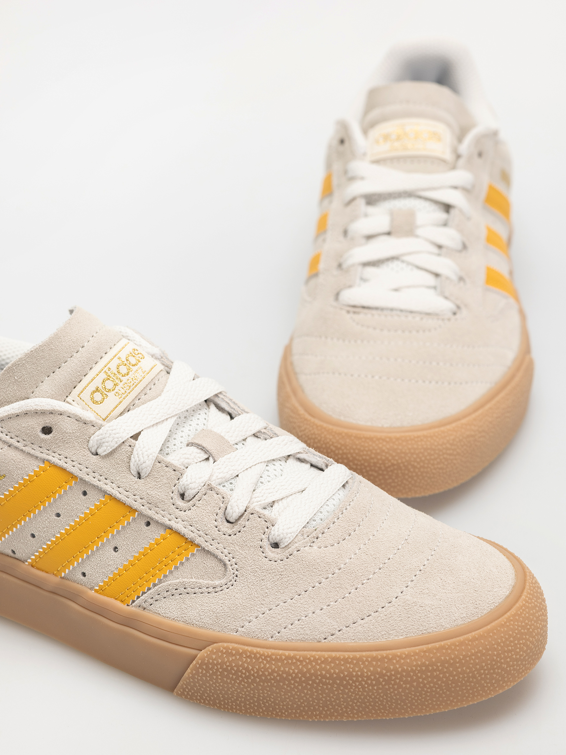 adidas Busenitz Vulc II Cipők (crywht/preyel/goldmt)