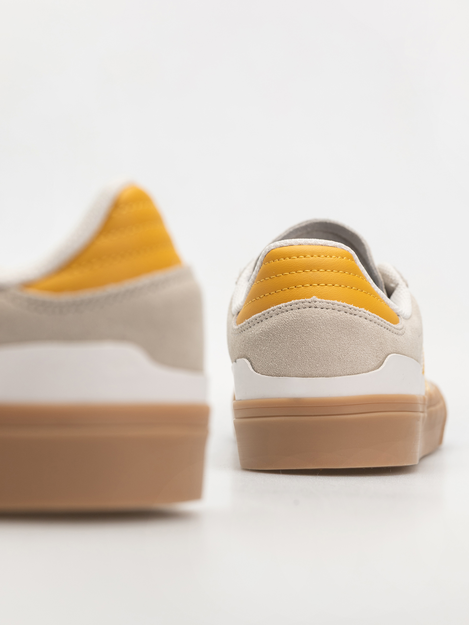 adidas Busenitz Vulc II Cipők (crywht/preyel/goldmt)