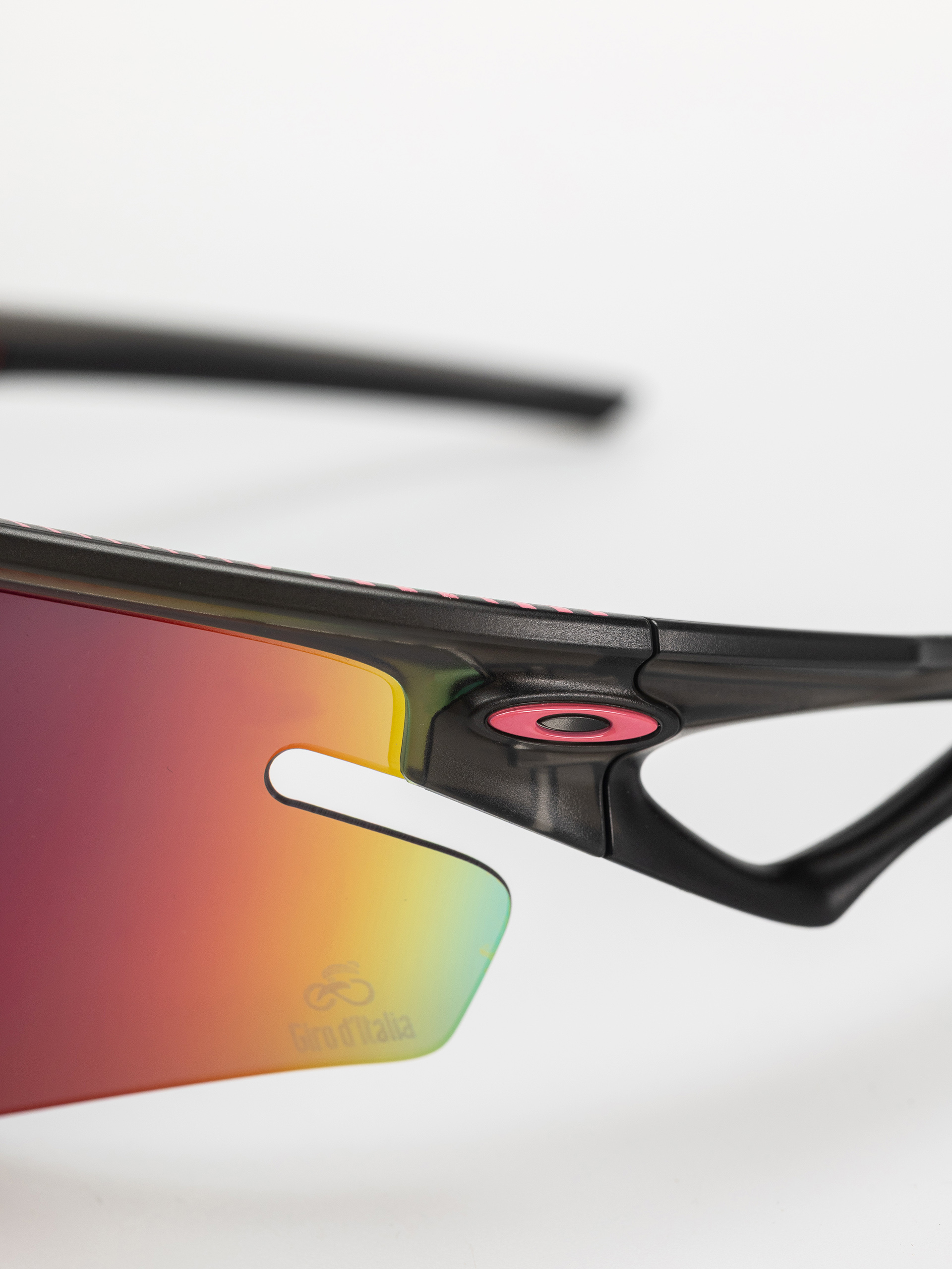 Napszemüvegek Oakley Sphaera Slash (giro grey smoke/prizm road)
