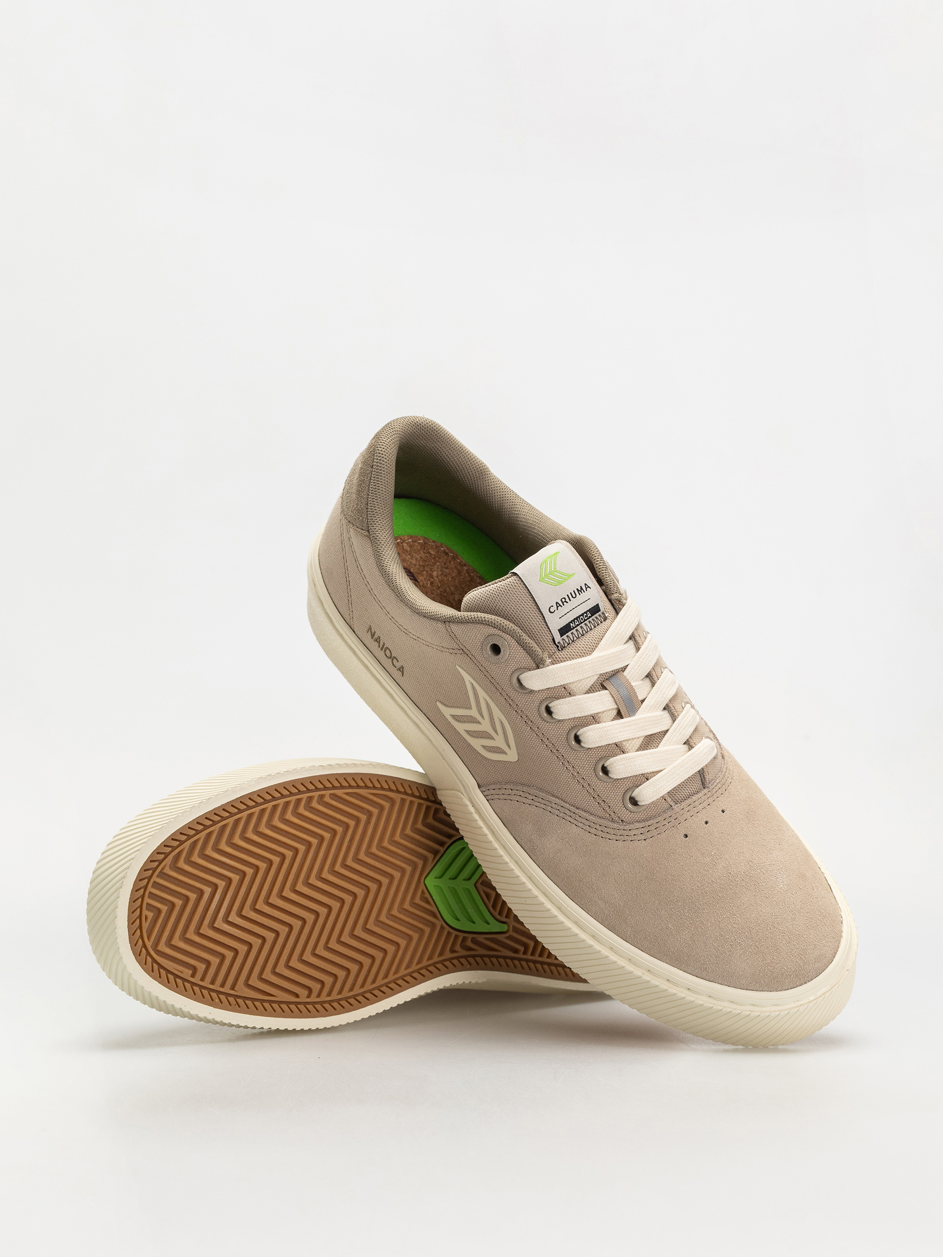 Cariuma Naioca Pro Cipők (plaza taupe suede and canvas ivory logo laurel oak)
