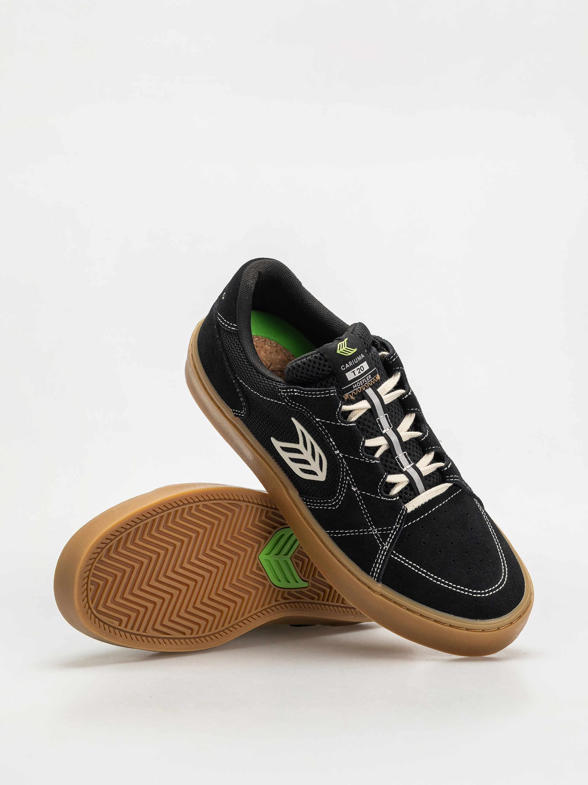 Cariuma T20 Pro Cipők (gum black suede and mesh ivory logo contrast thread)