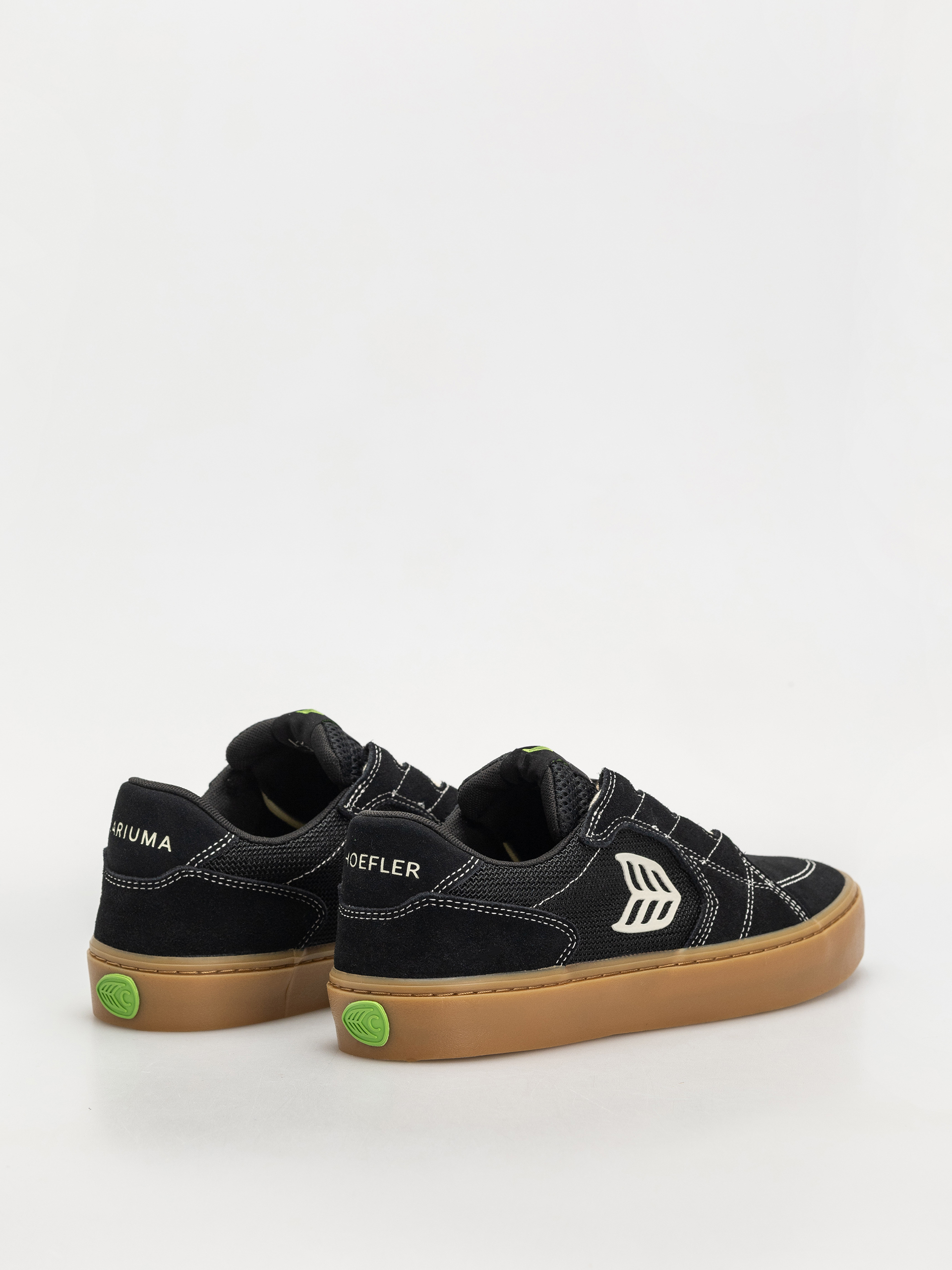 Cariuma T20 Pro Cipők (gum black suede and mesh ivory logo contrast thread)