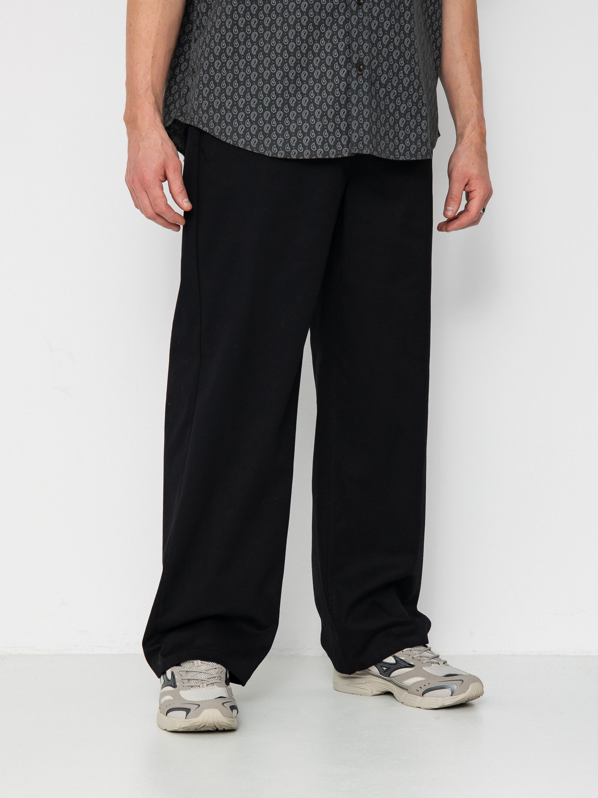 Brixton Baggy Skate Kisnadrág (black)