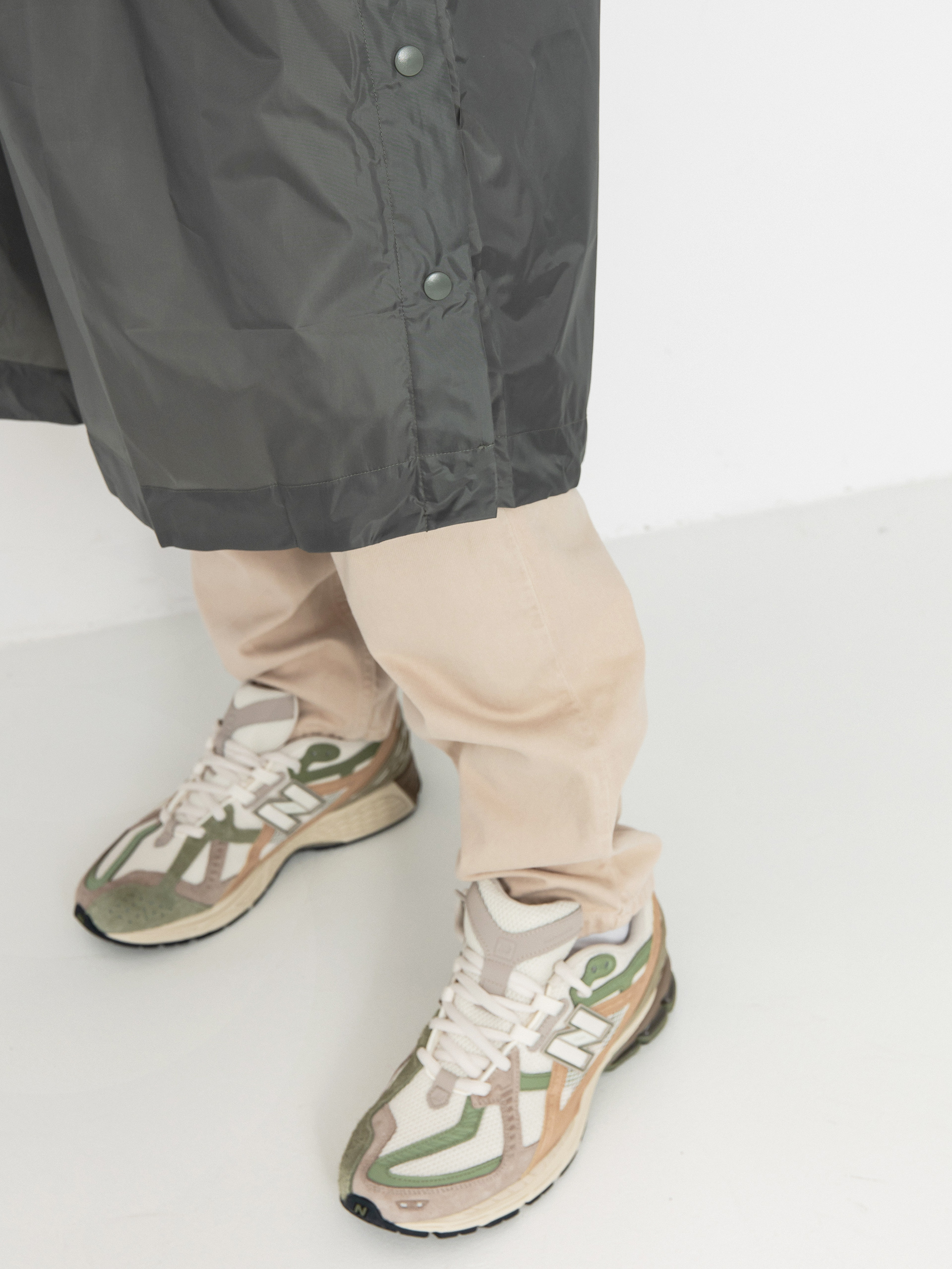 Akcesoria Carhartt WIP Tour Packable Rain Poncho (smoke green/reflective)