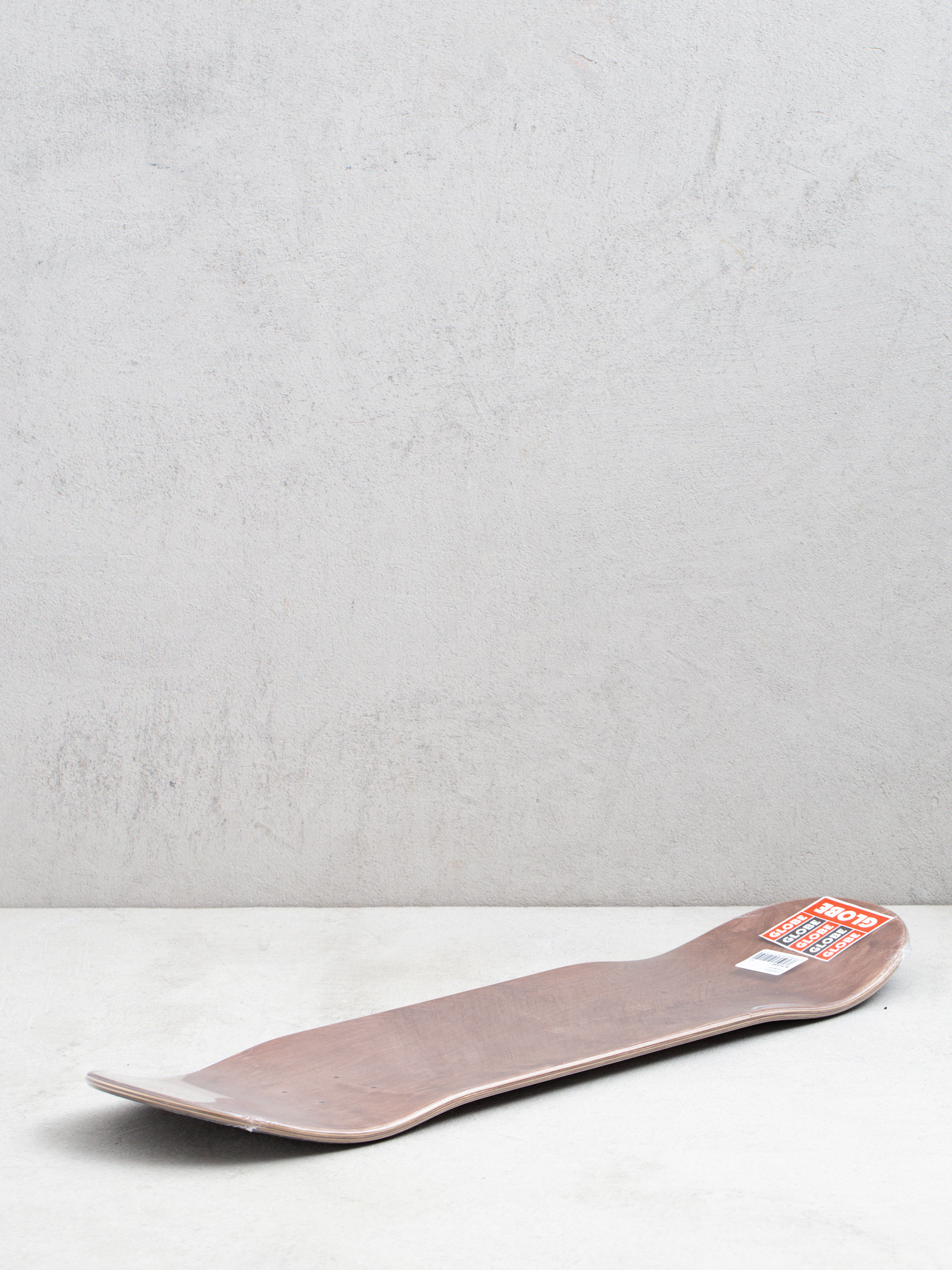 Gördeszka lap Globe Goodstock (black camo)