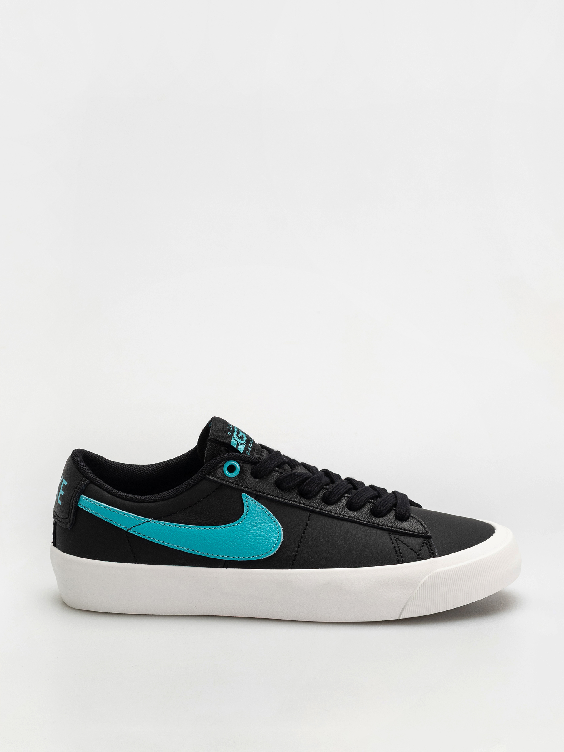 Nike SB Blazer Low Pro Gt Cipu0151k (black/dusty cactus black summit white)
