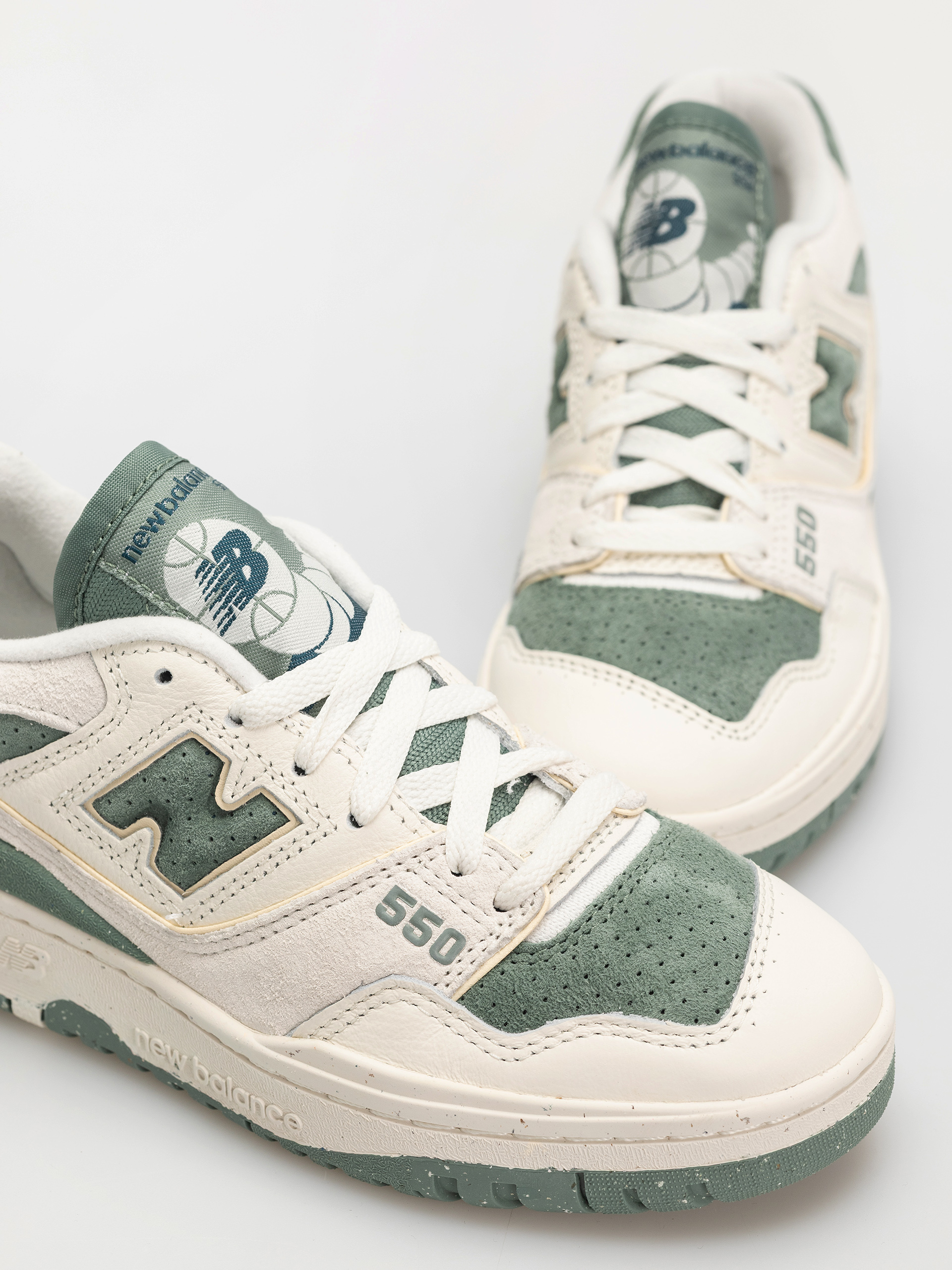 New Balance 550 Wmn Cipők (sea salt)