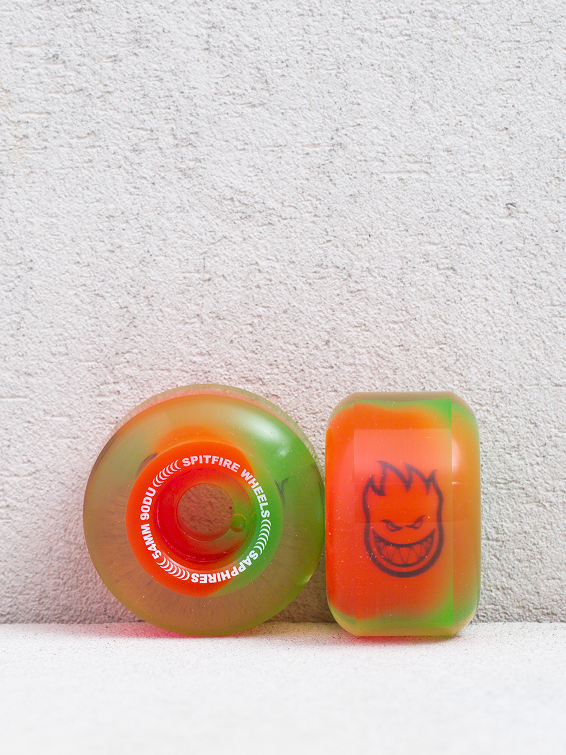 Spitfire Formula Four 90 Duro Sapphires Gördeszka kerék (pink/green)