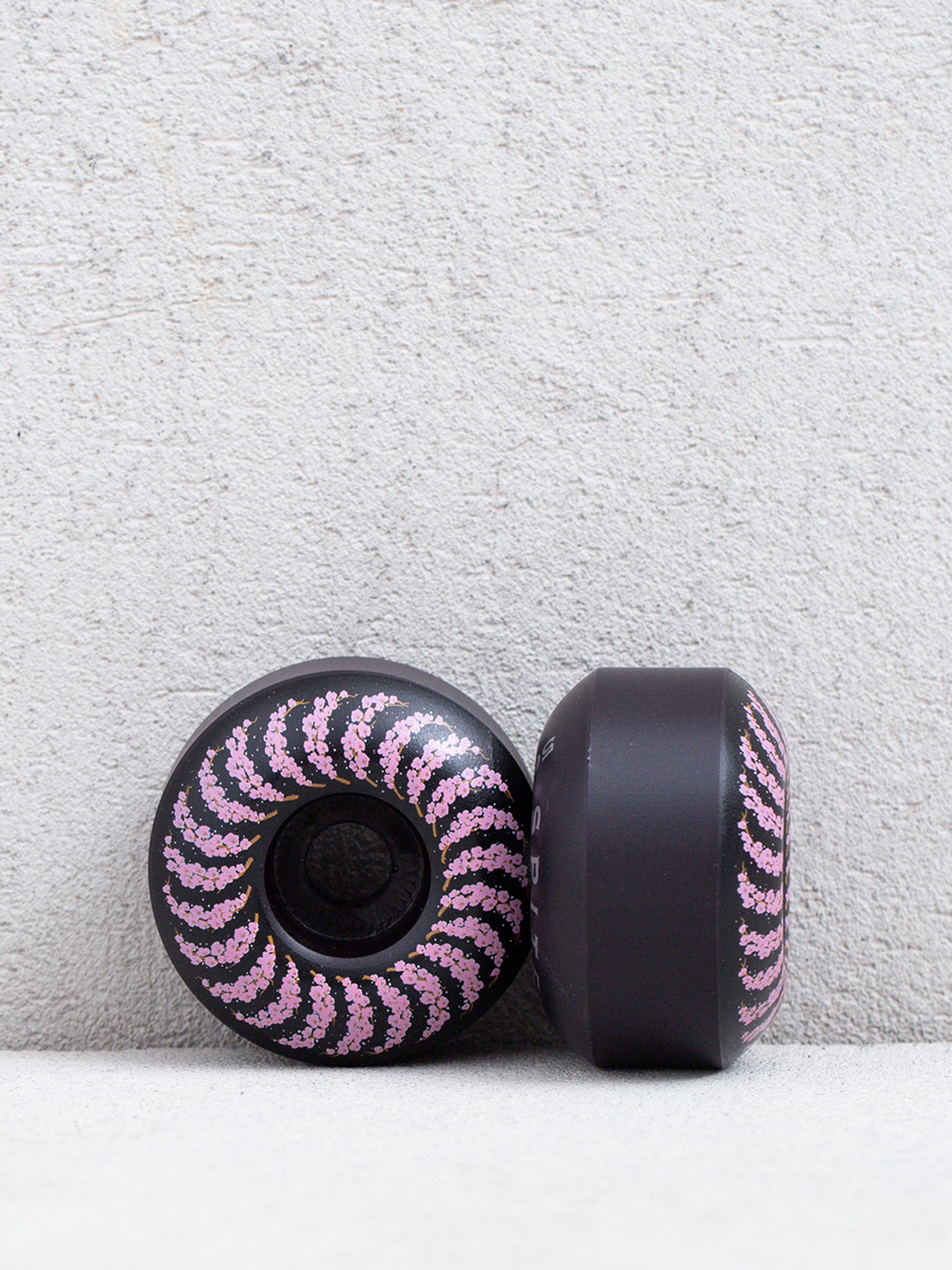 Spitfire F4 99D Yuto Cherry Blossom Classics Gu00f6rdeszka keru00e9k (black)