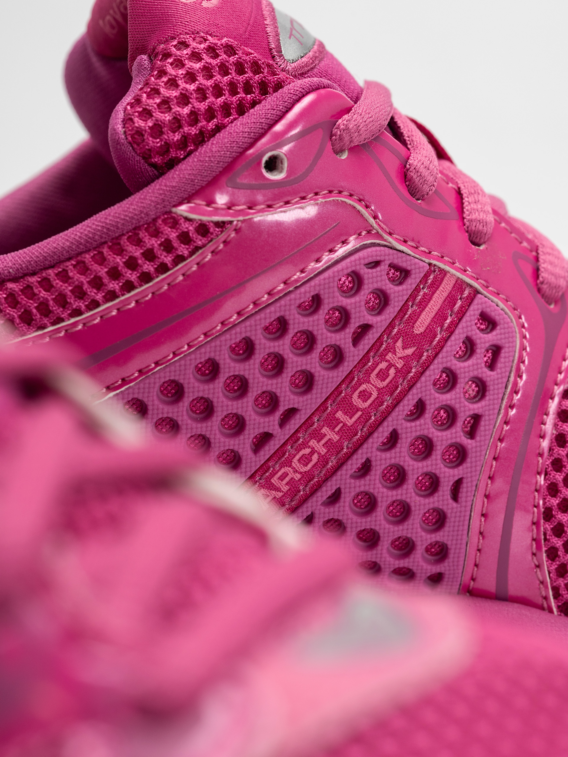 Cipők Saucony Progrid Triumph 4 (pink)