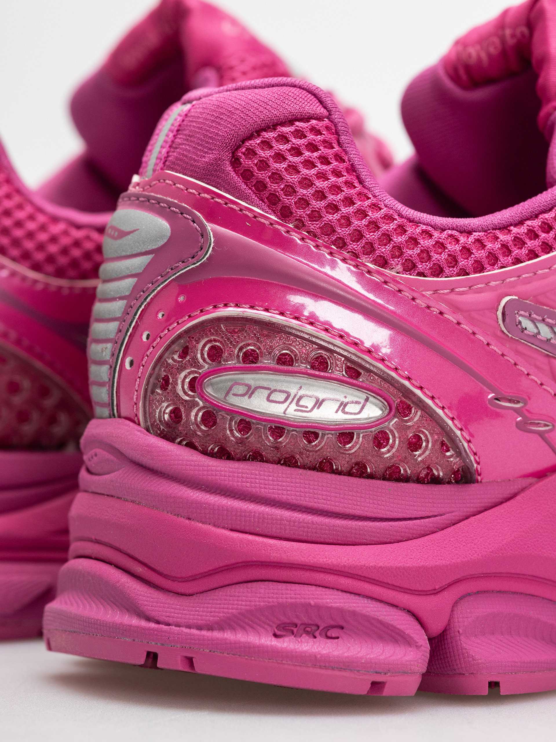 Cipők Saucony Progrid Triumph 4 (pink)