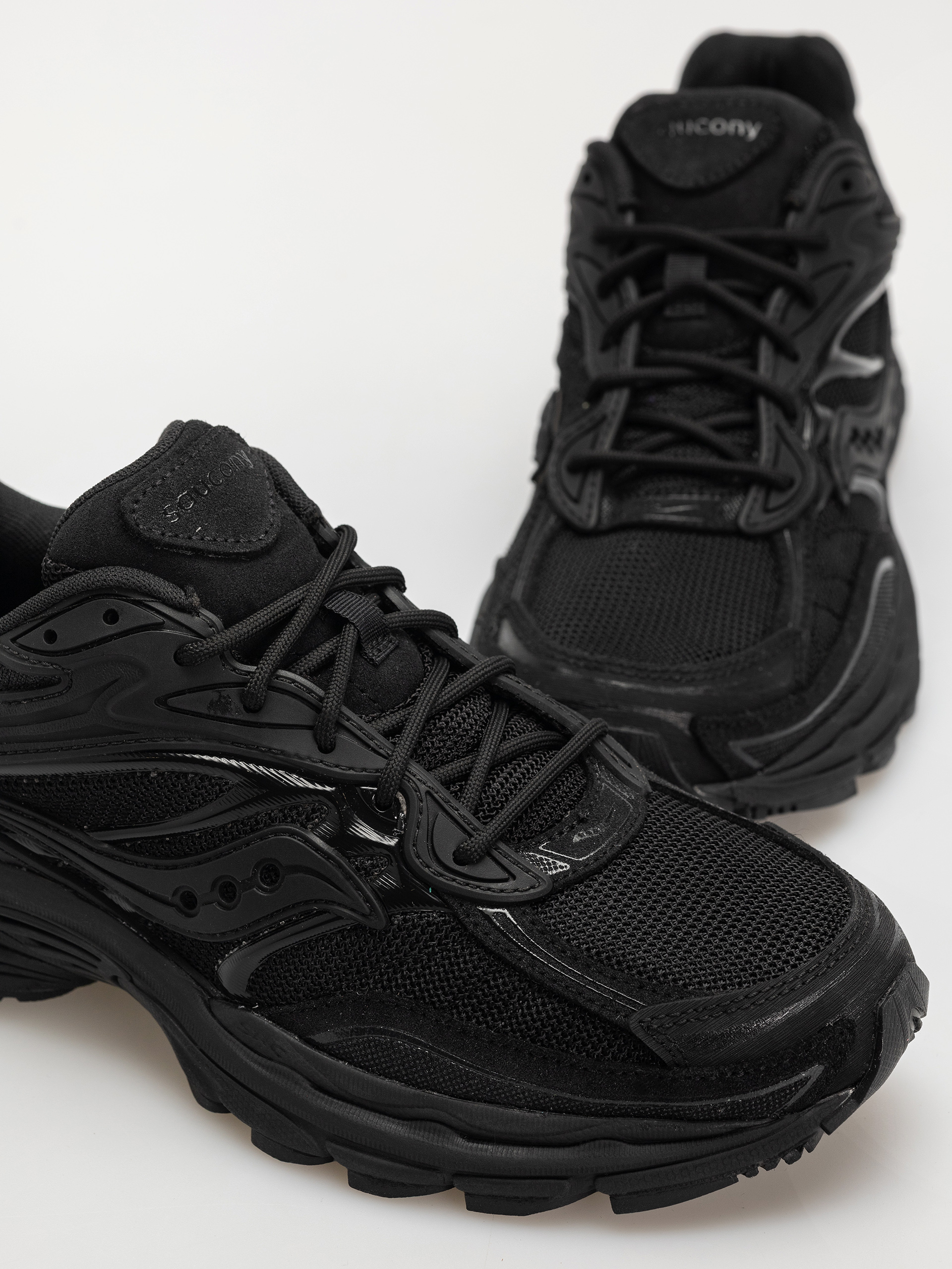 Cipők Saucony Progrid Omni 9 (black)