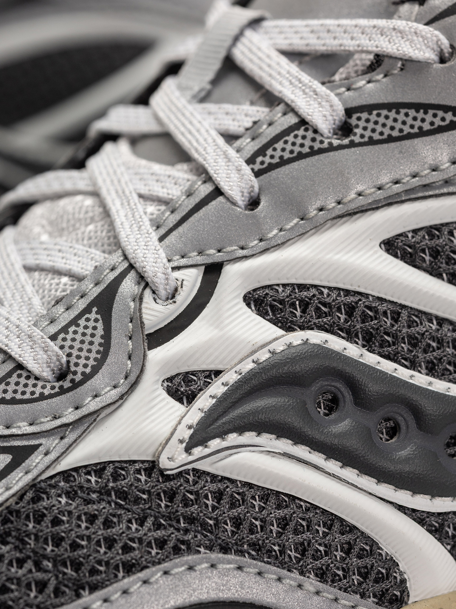 Cipők Saucony Progrid Omni 9 (grey/silver)