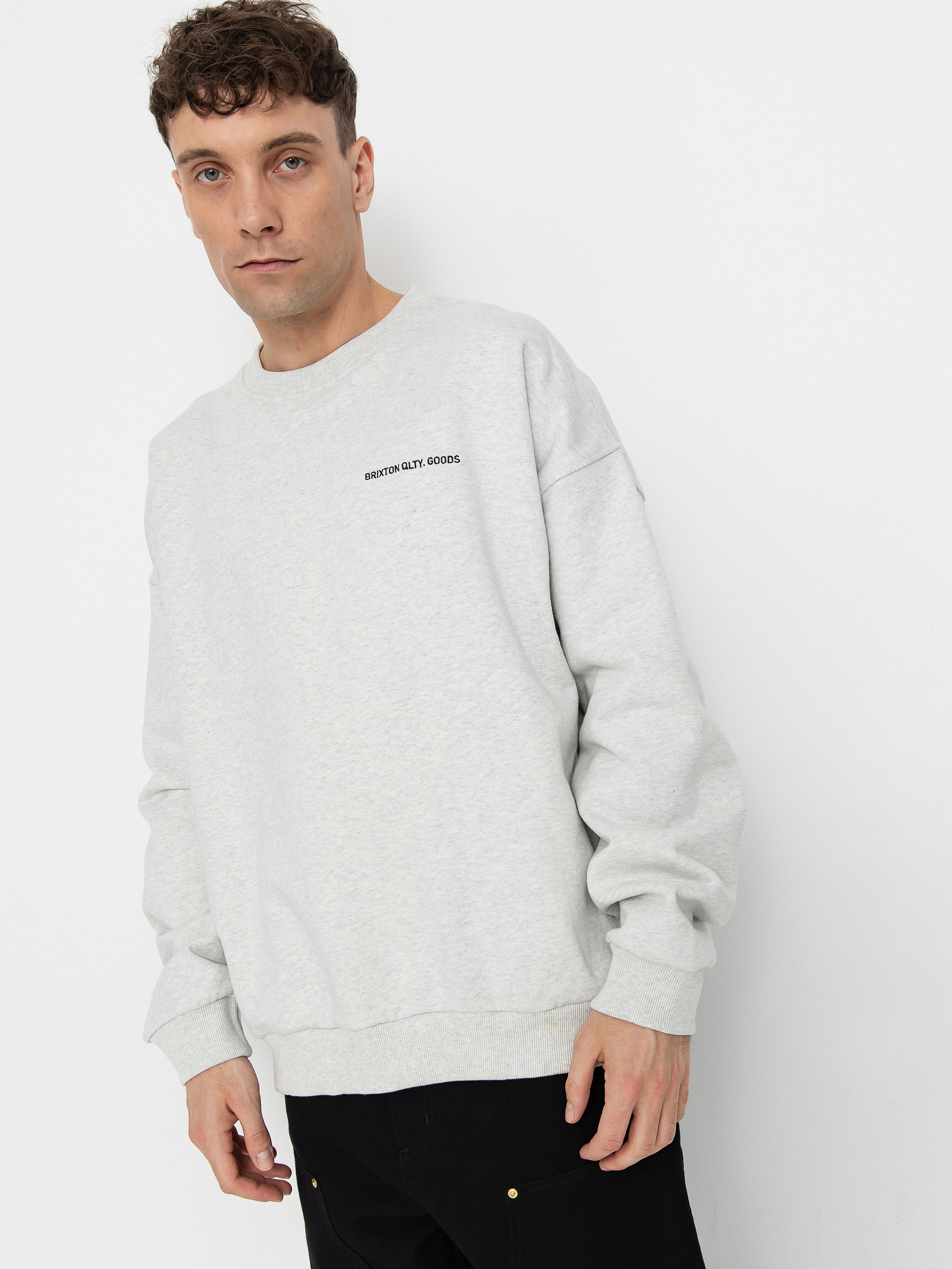 Brixton Embroidered Heavy Weight Crew Pulóver (heather grey ash)