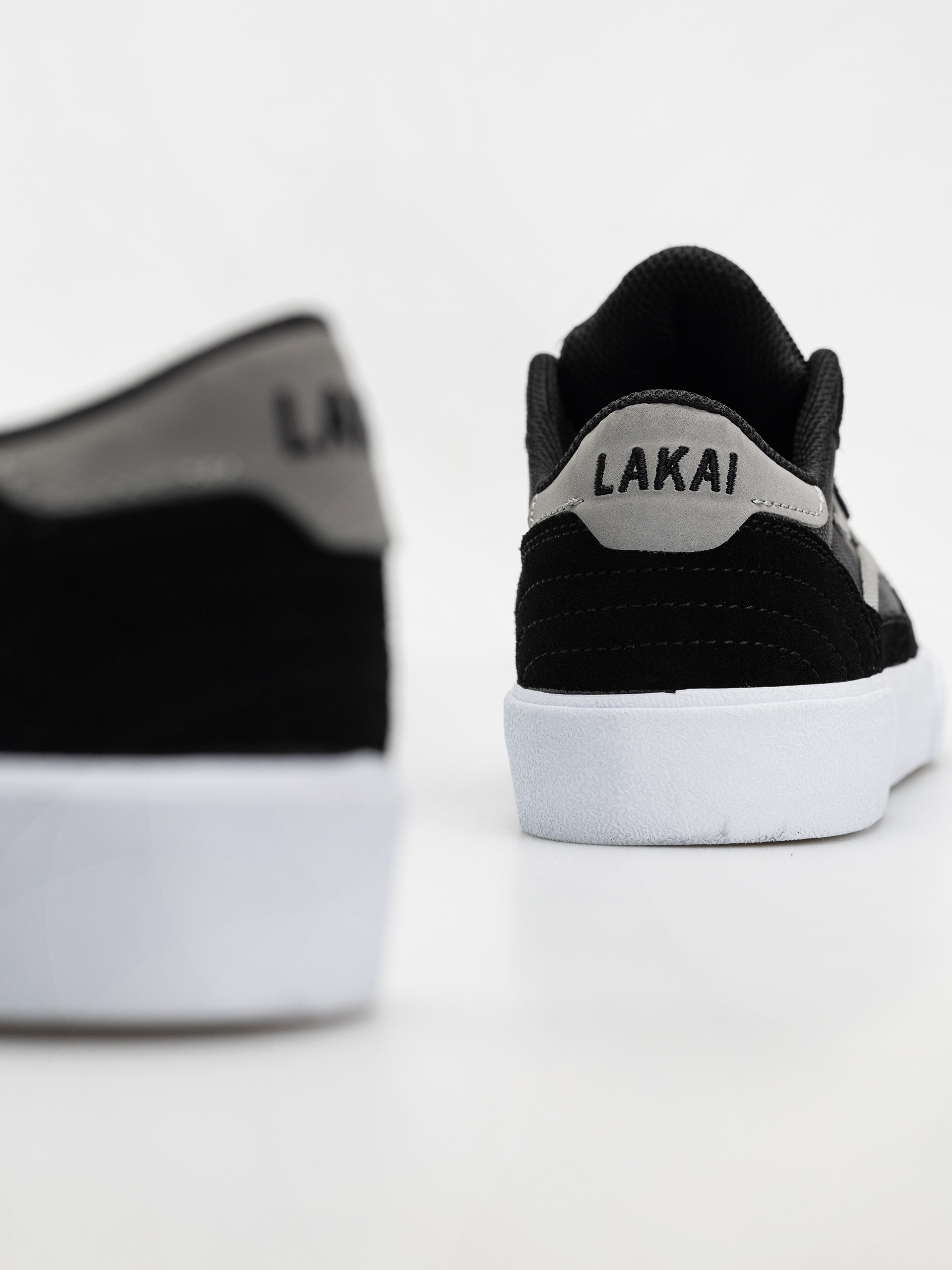 Lakai Cambridge Cipők (black/grey/suede)