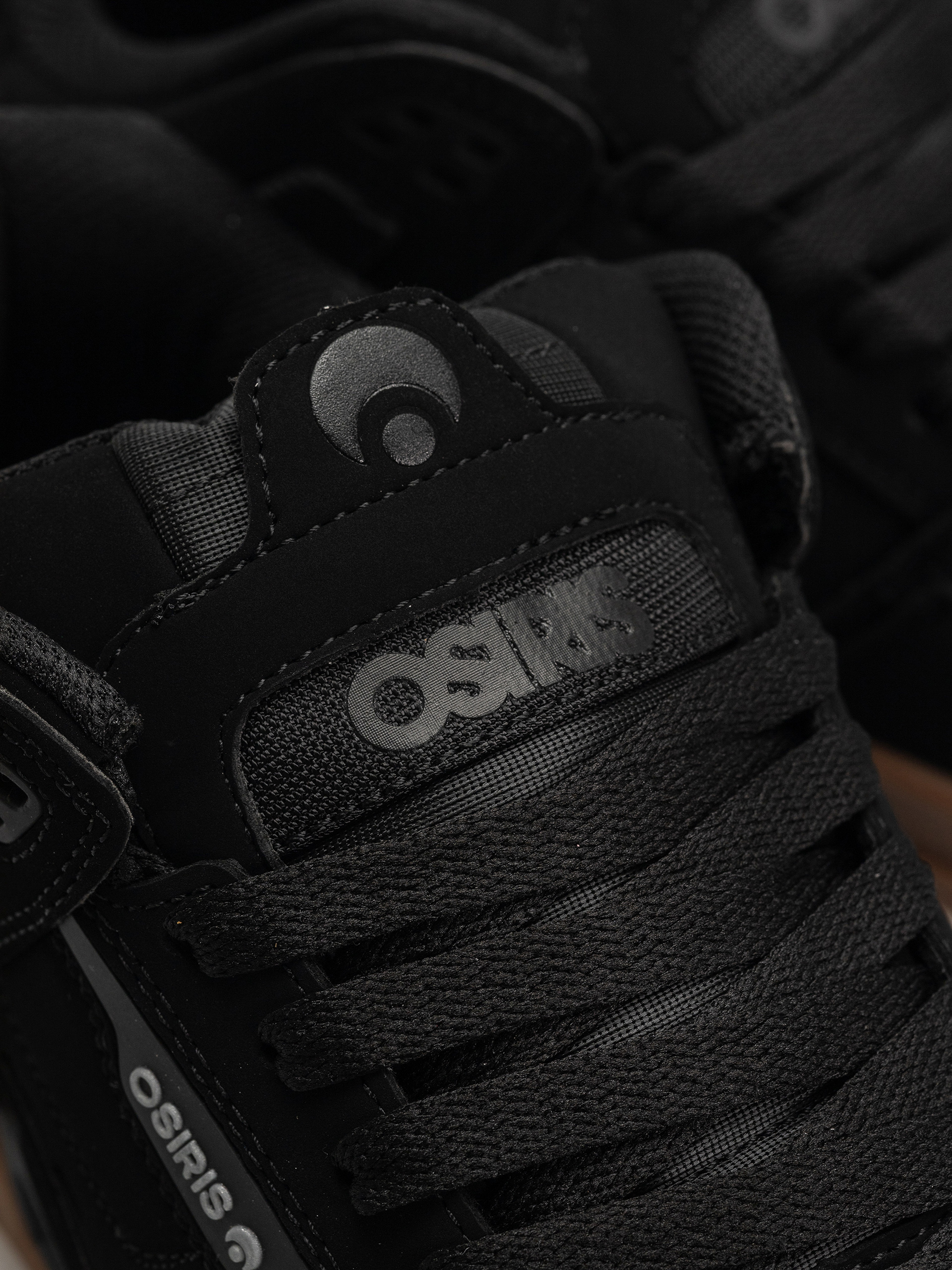 Osiris Peril Cipők (black/black/gum)