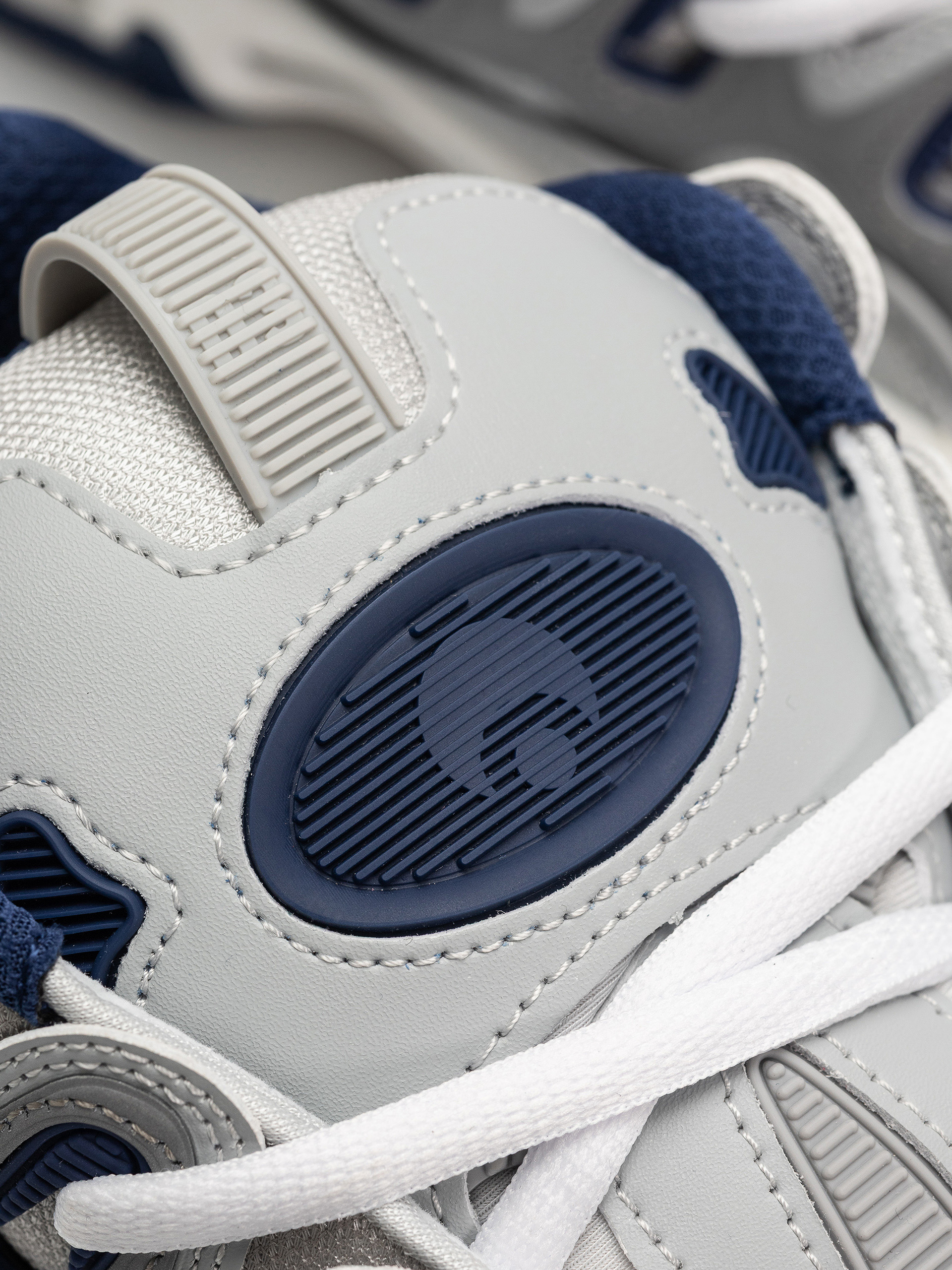 Osiris D3 2001 Cipők (grey/navy/white)