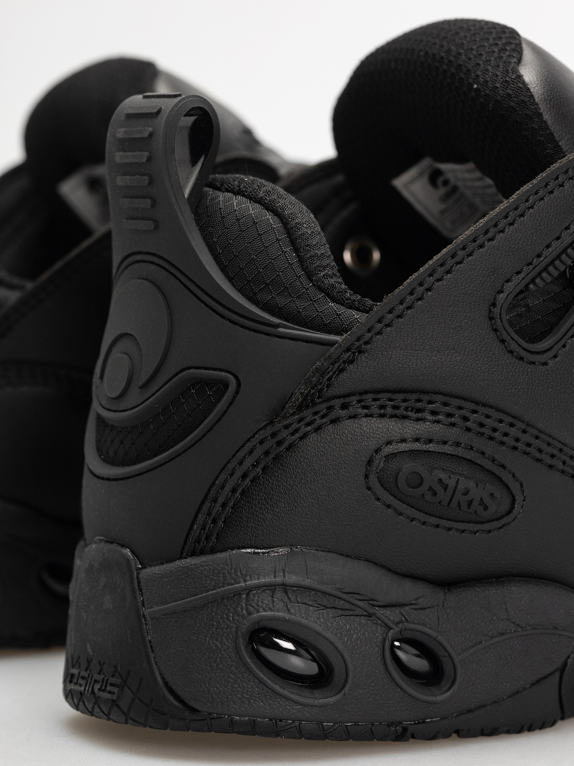 Osiris D3 E Cipők (black/black/black)