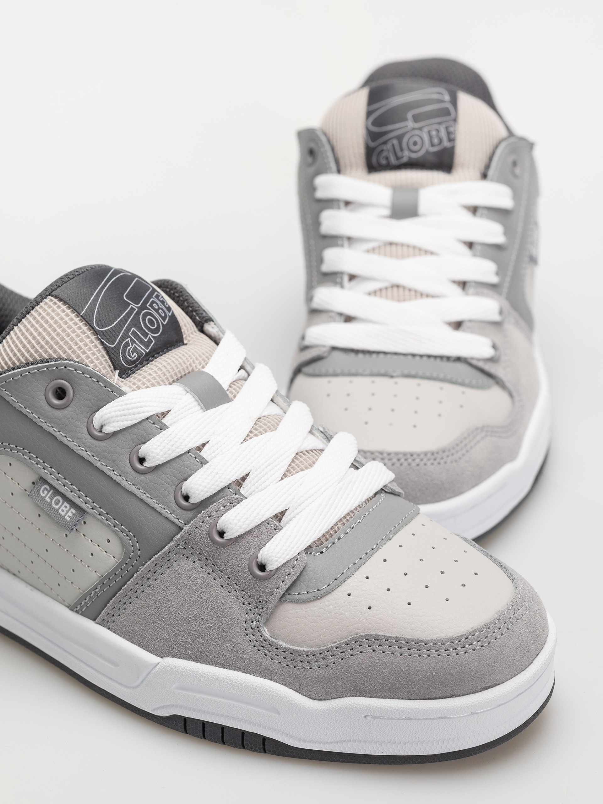 Globe Mojo 2.0 Cipők (triple grey)