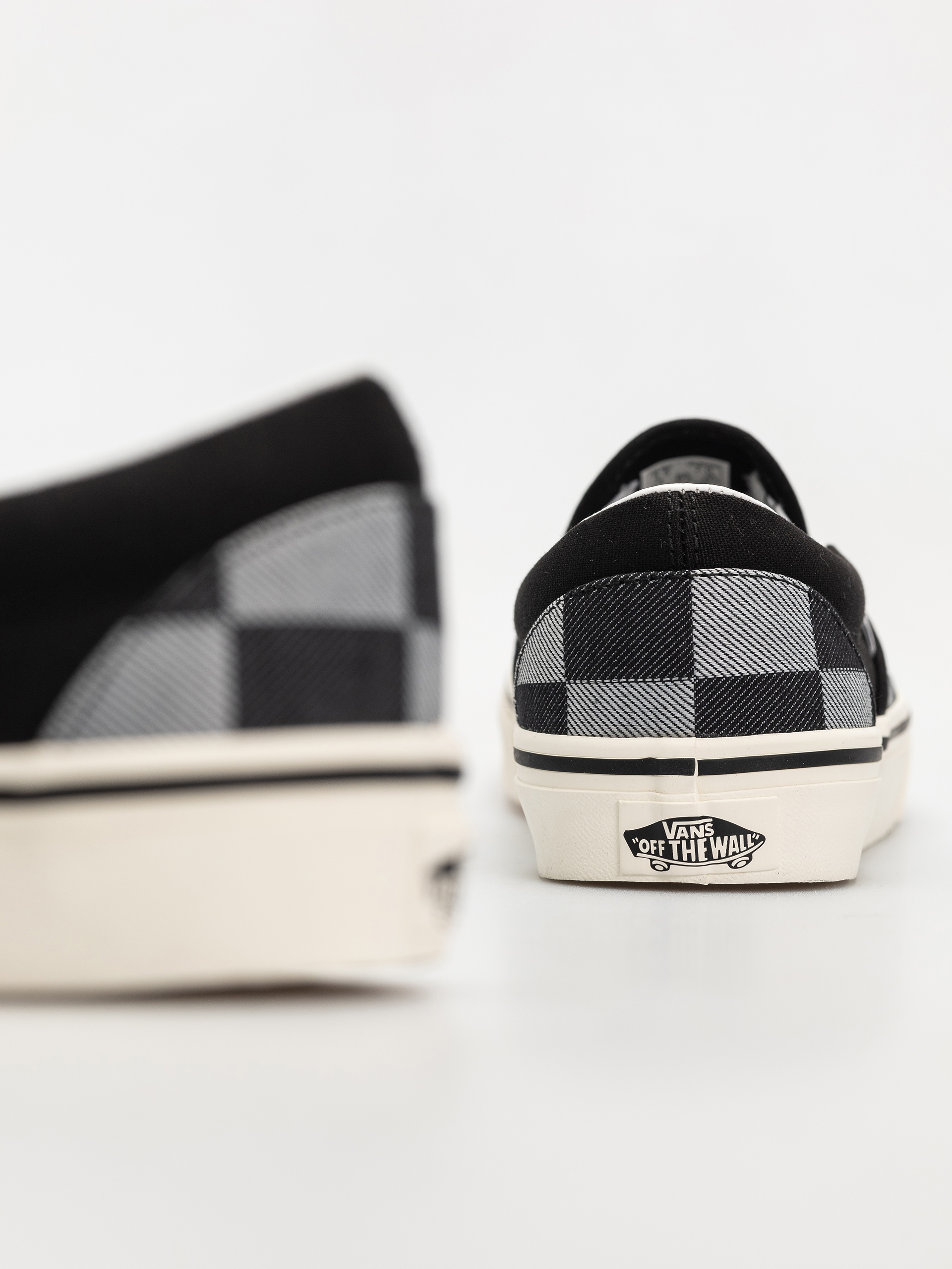 Vans Classic Slip On Cipők (mono checkerboard black)