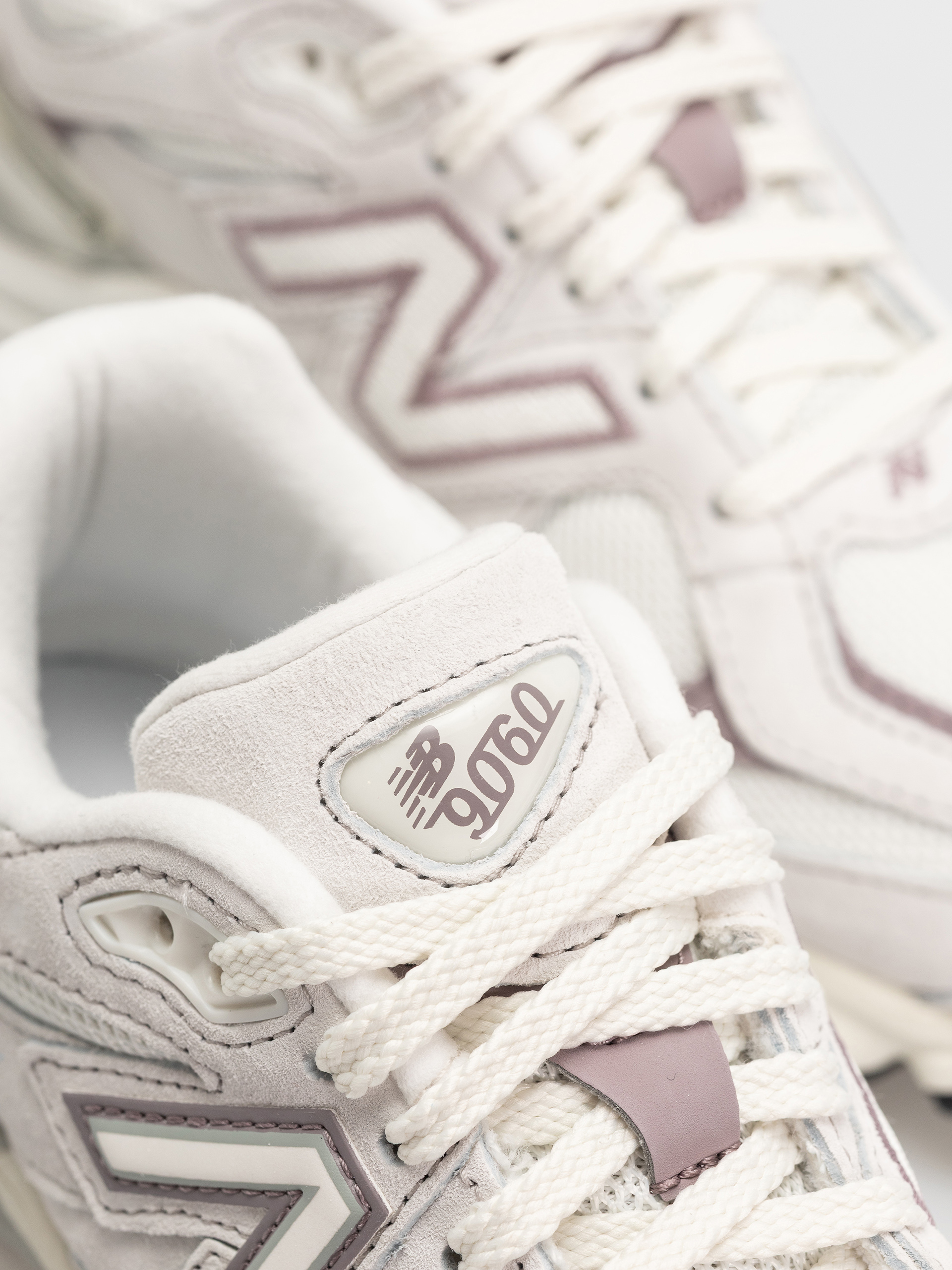 New Balance 9060 Cipők (grey matter)