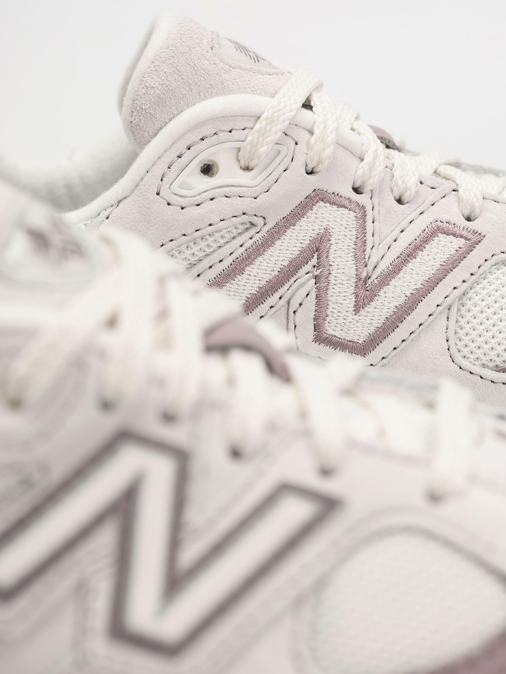 New Balance 9060 Cipők (grey matter)