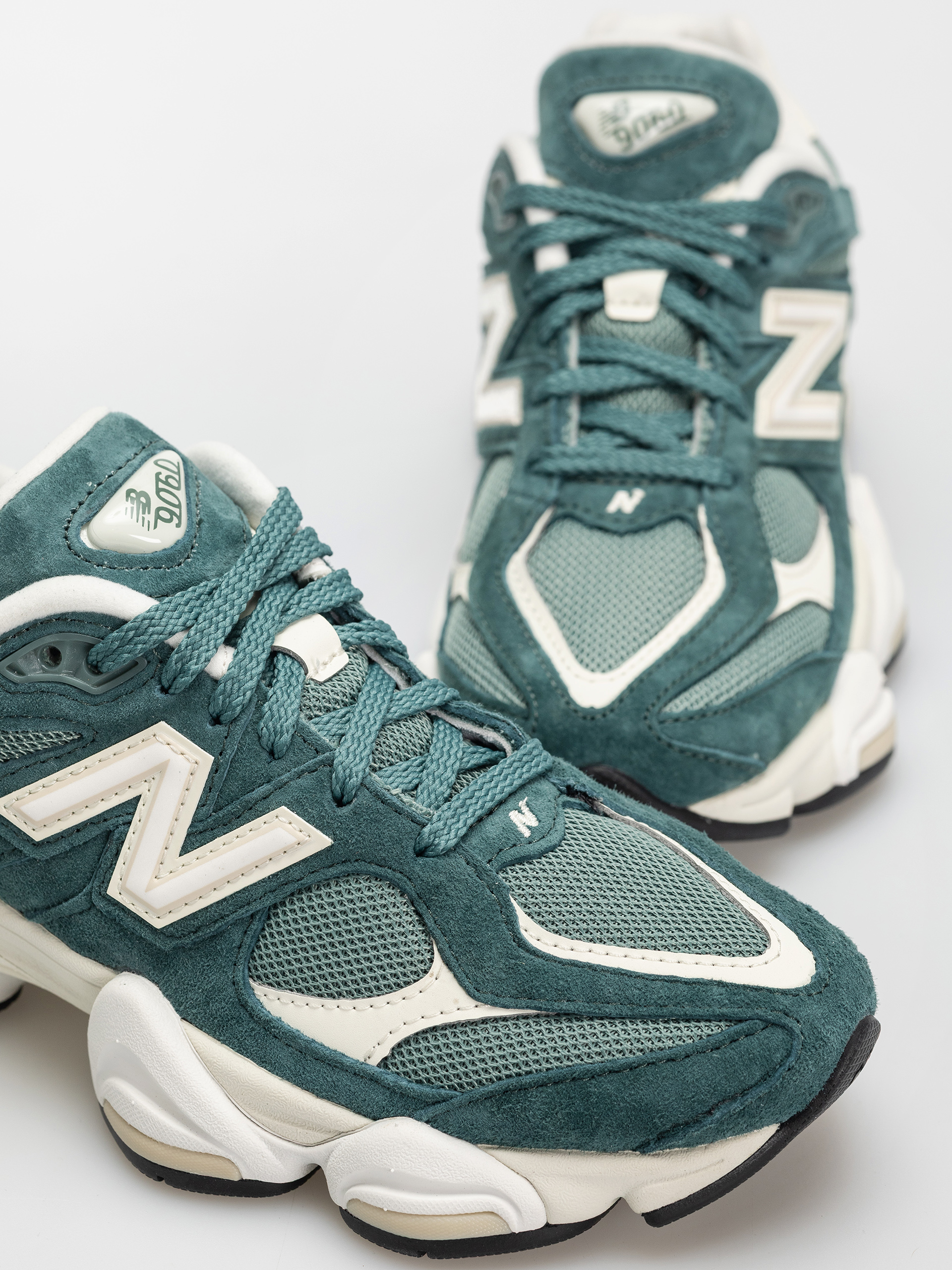 New Balance 9060 Cipők (new spruce)