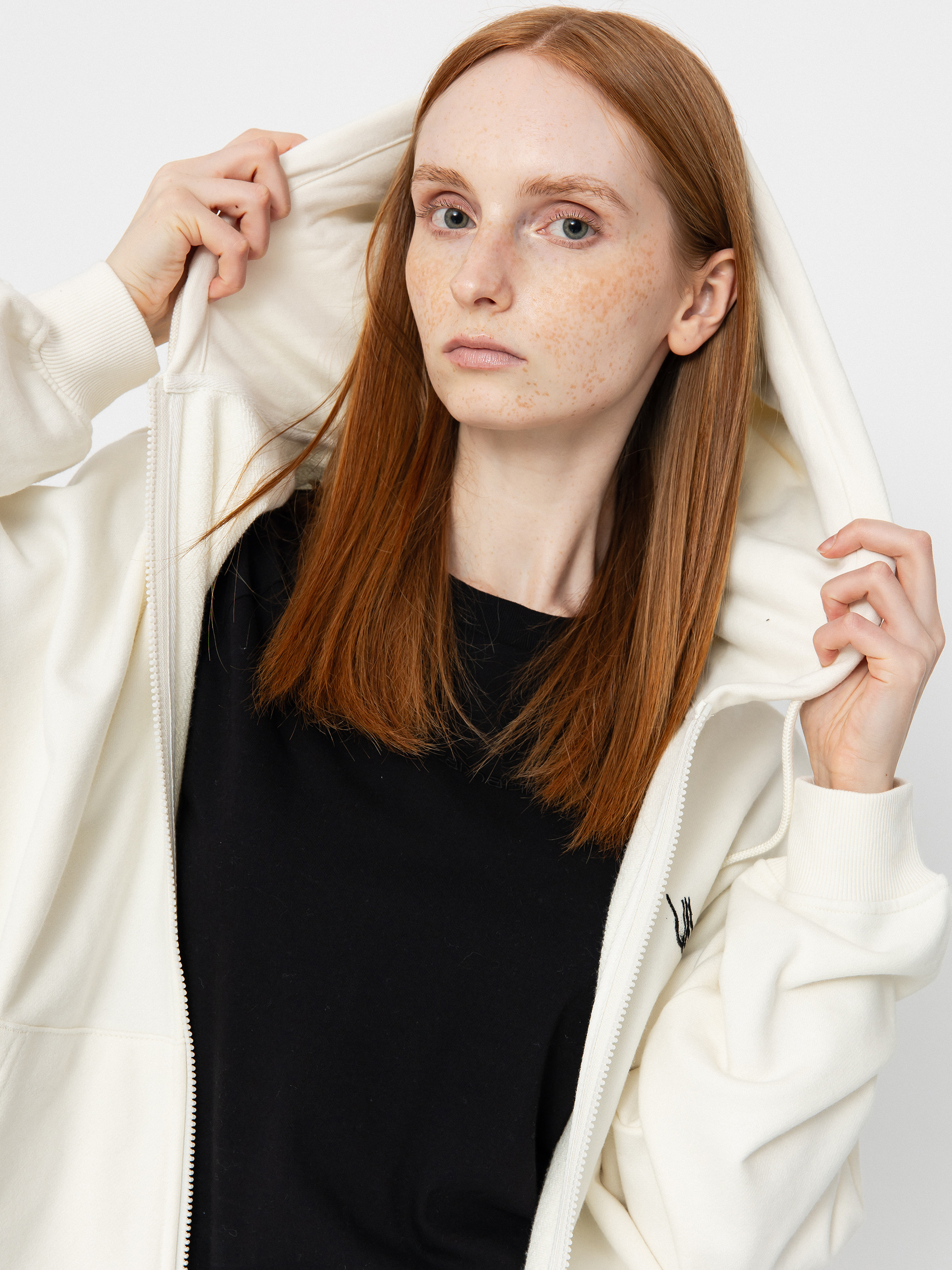 Kapucnis pulóver Volcom Fa Alix ZHD Wmn (star white)